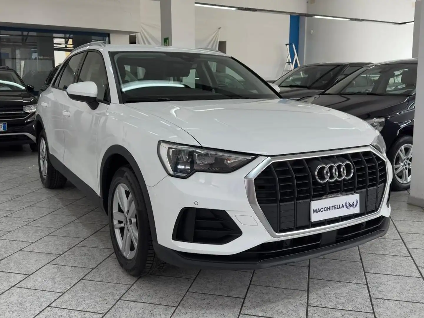 Audi Q3 Q3 II 2018 35 2.0 tdi Business s-tronic - 2
