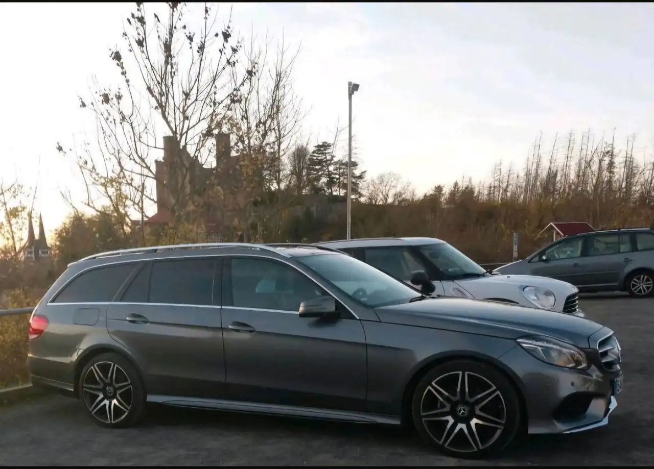 Mercedes-Benz E 250