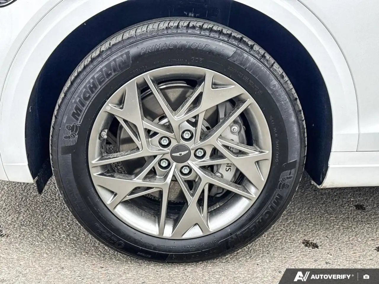 Genesis GV70 снимка Genesis GV70