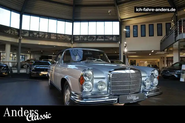 1969 Mercedes-Benz 280 in Silver for sale