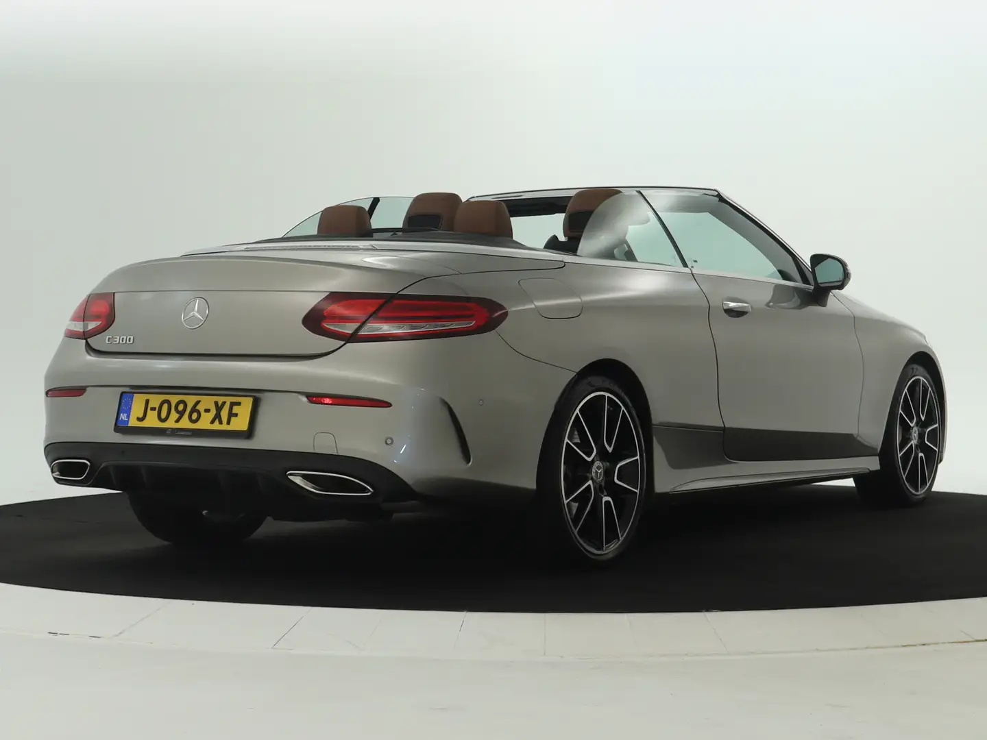 Mercedes-Benz C 300 Cabrio Sport Edition | AMG styling | Burmester | D Grijs - 2