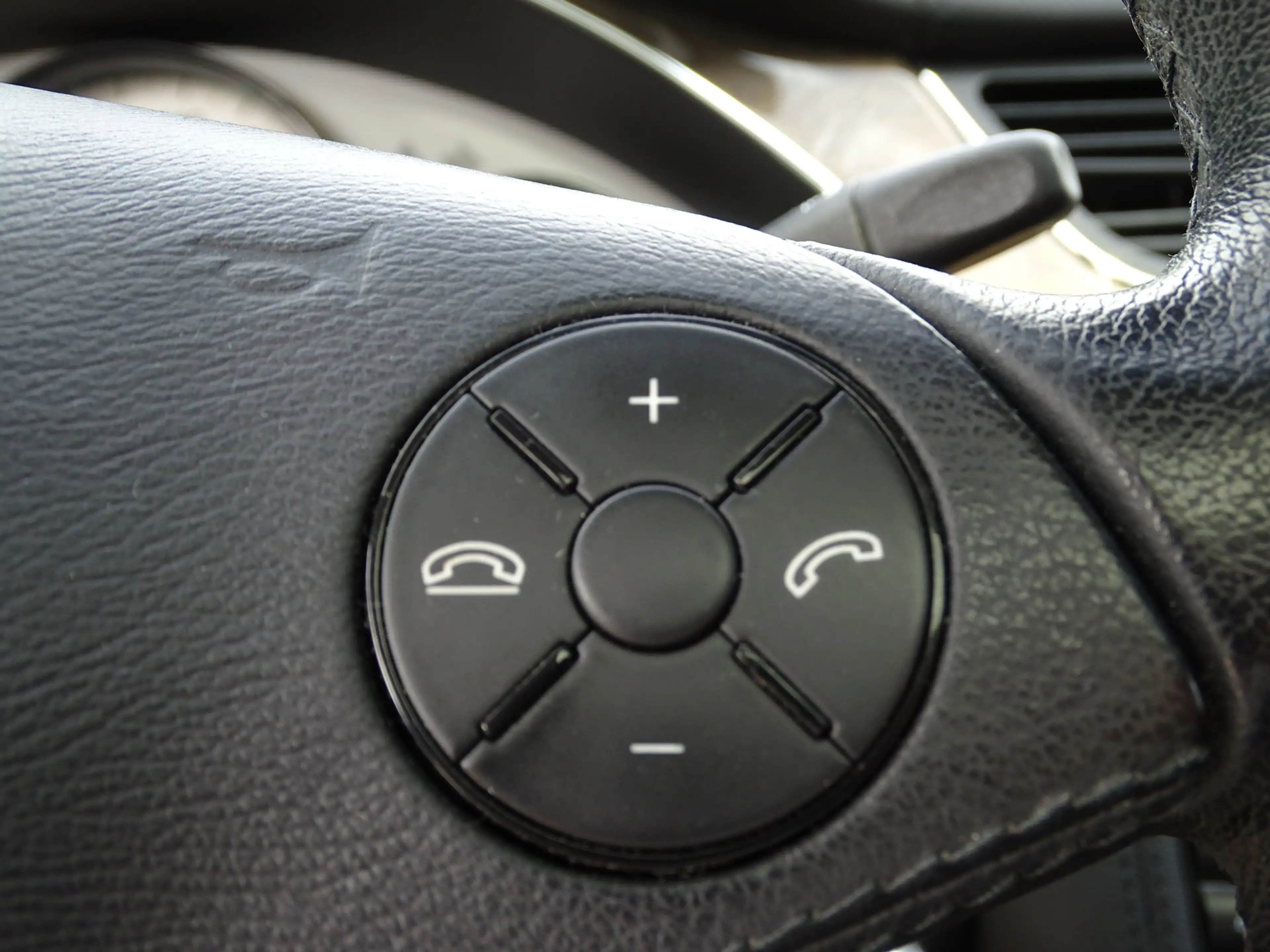 Mercedes-Benz CLS 350 CGI Prestige Plus Youngtimer — photo 14