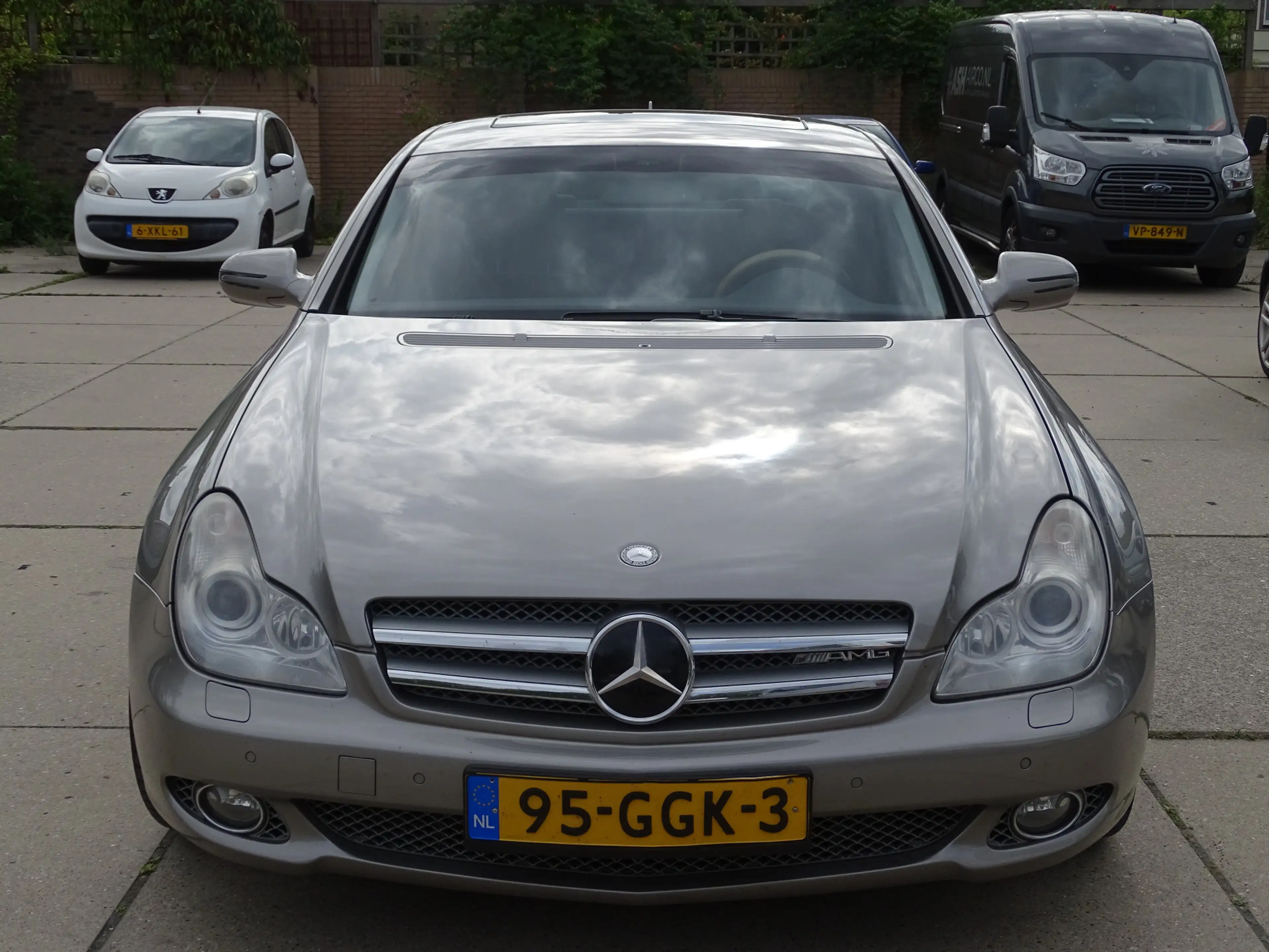 Mercedes-Benz CLS 350 CGI Prestige Plus Youngtimer — photo 2