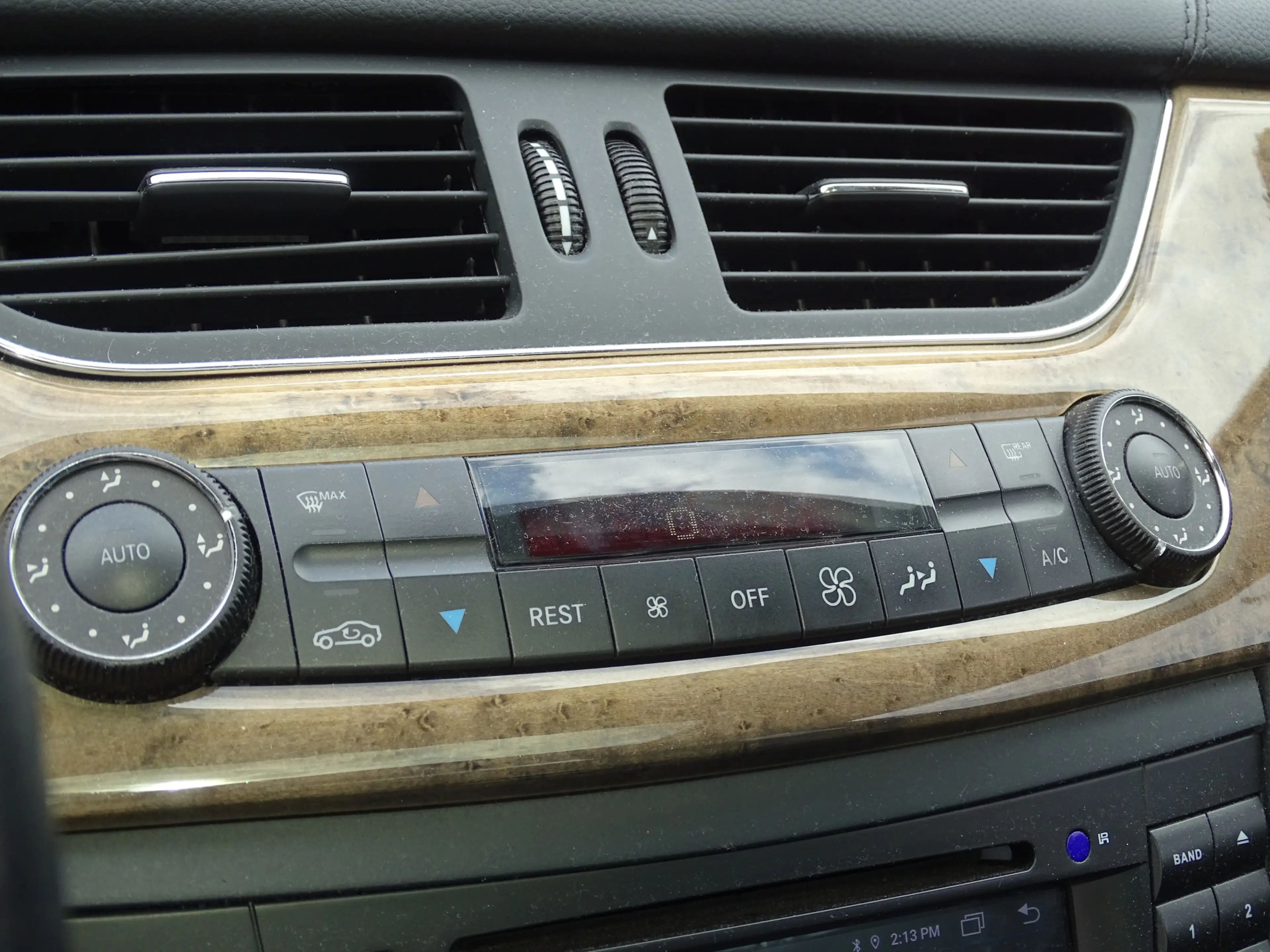 Mercedes-Benz CLS 350 CGI Prestige Plus Youngtimer — photo 11