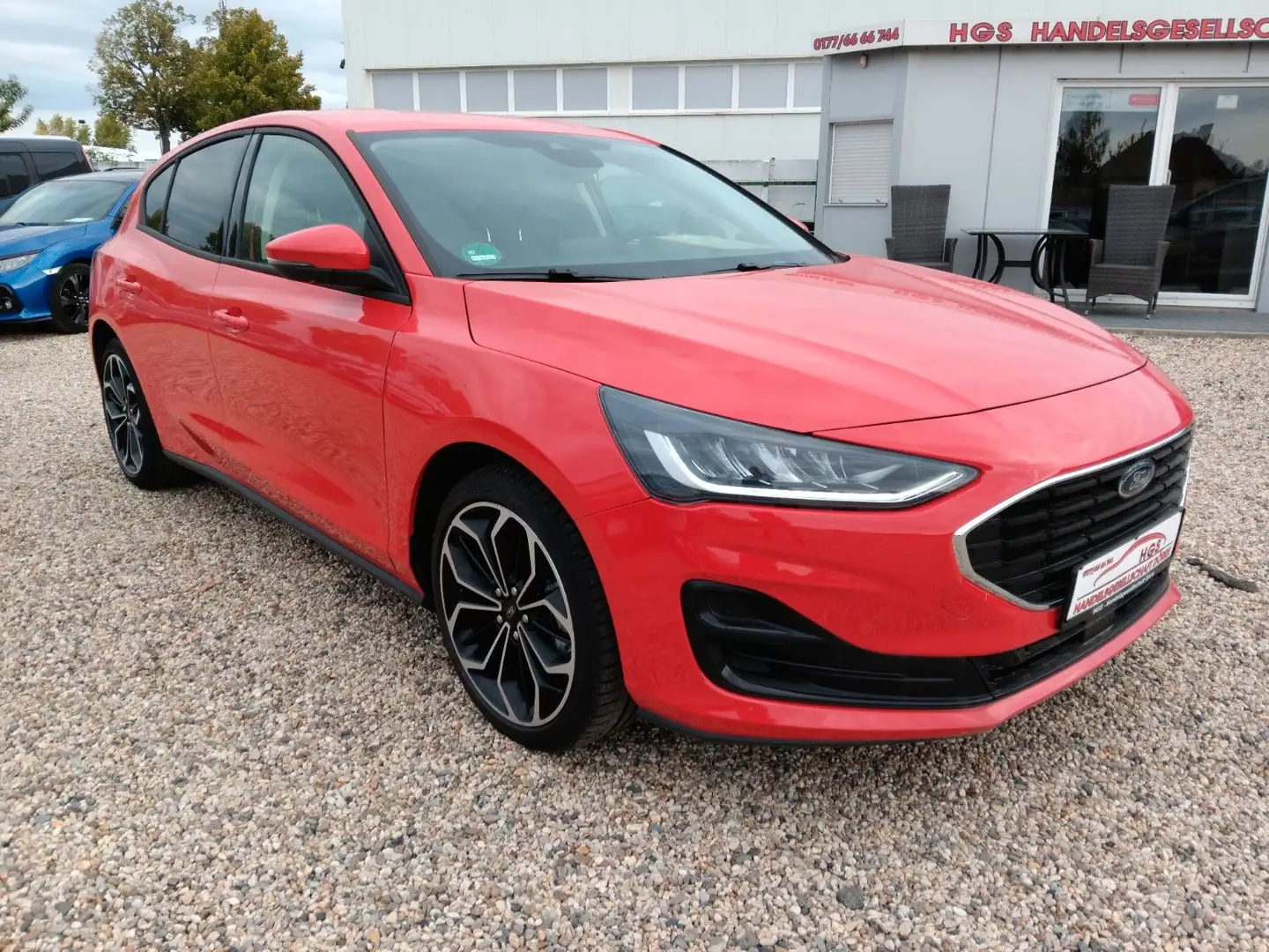 Ford Focus Lim. Cool & Connect Klima LED PDC Rood - 2