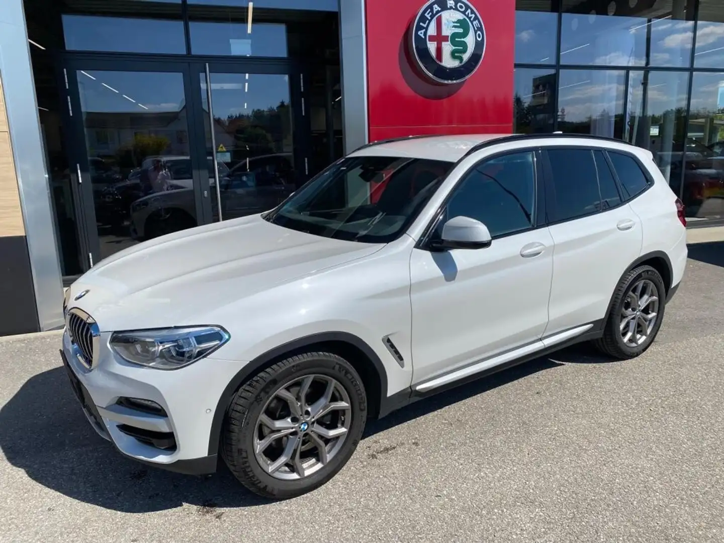 BMW X3 xDrive 20d Aut. Weiß - 2