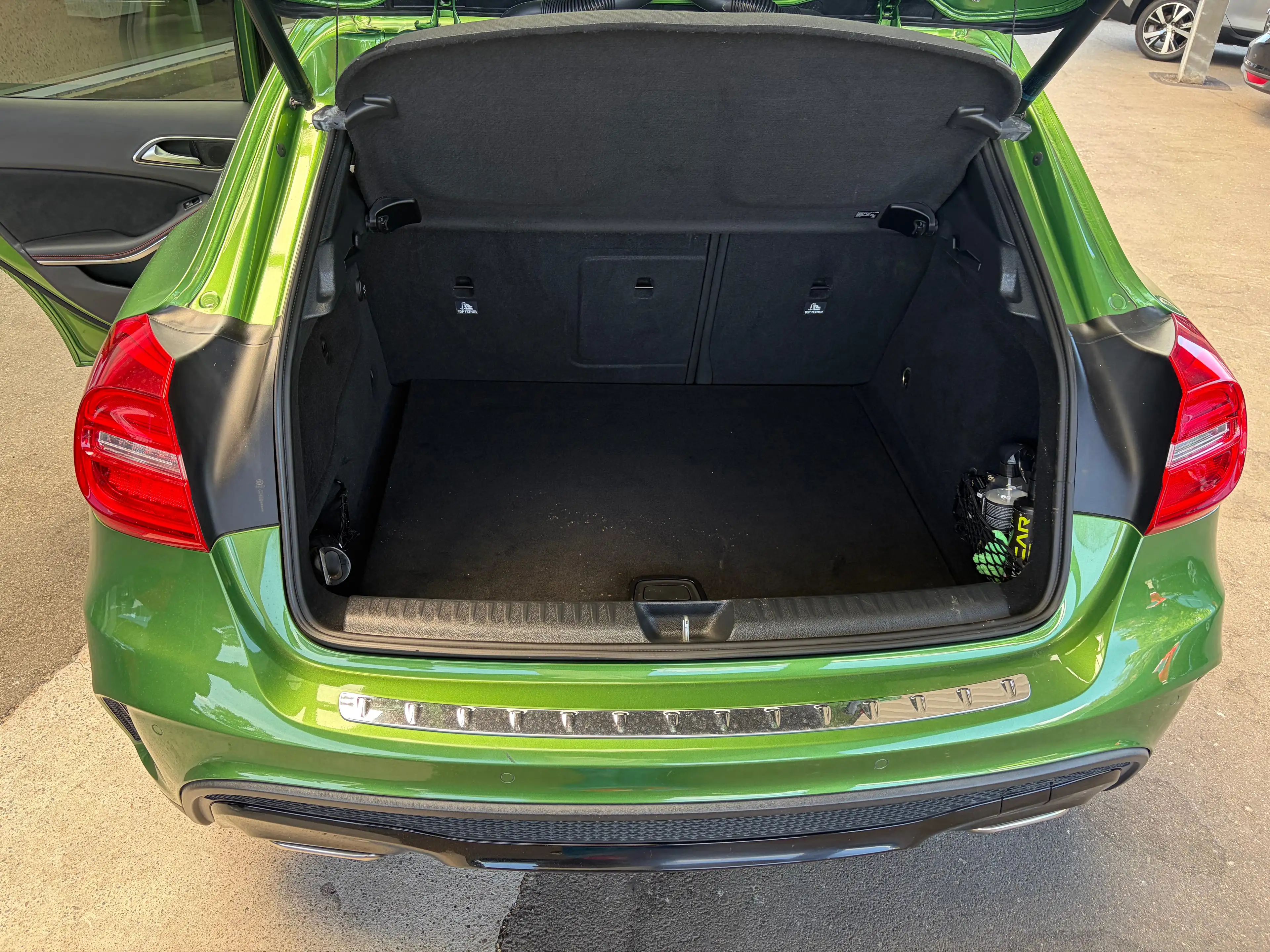 Mercedes-Benz GLA 250 GLA 250 AMG Line*HU 10/2027*Panorama*Kamera* — photo 19