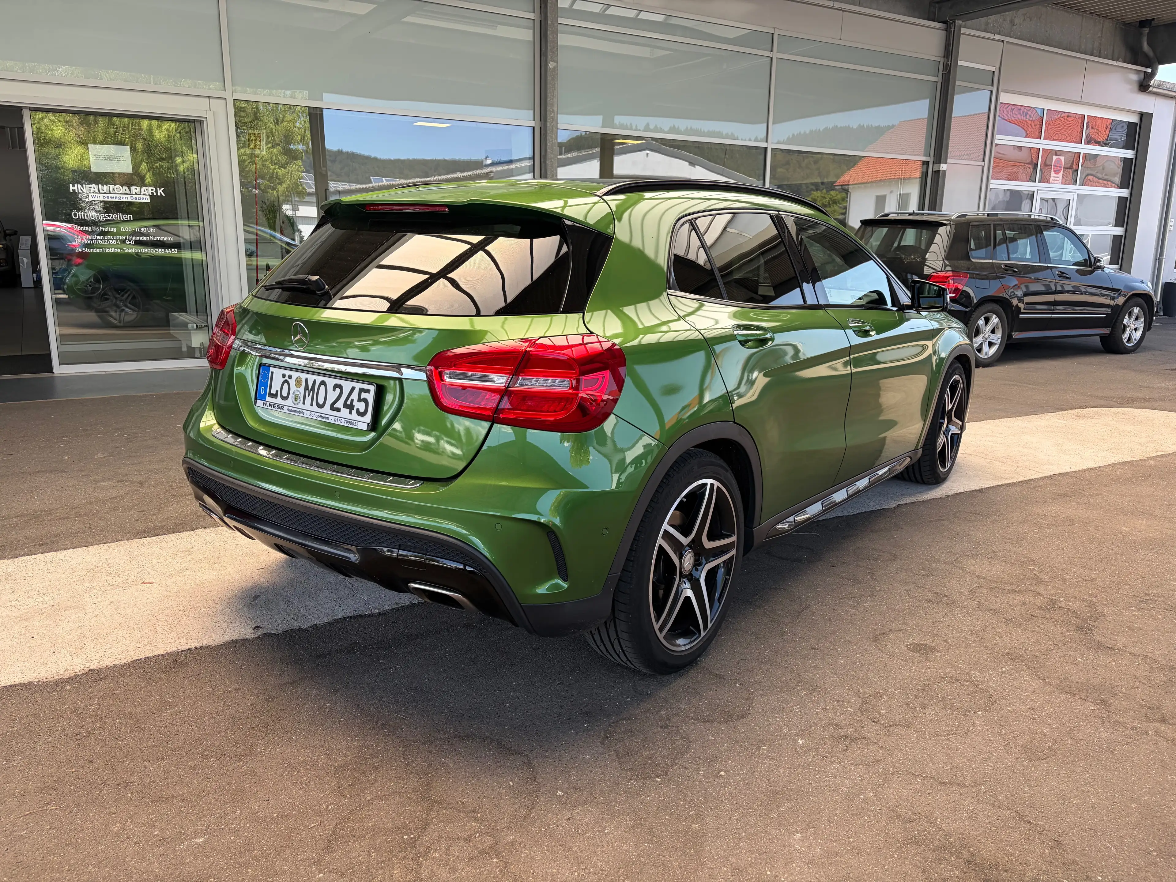 Mercedes-Benz GLA 250 GLA 250 AMG Line*HU 10/2027*Panorama*Kamera* — photo 9