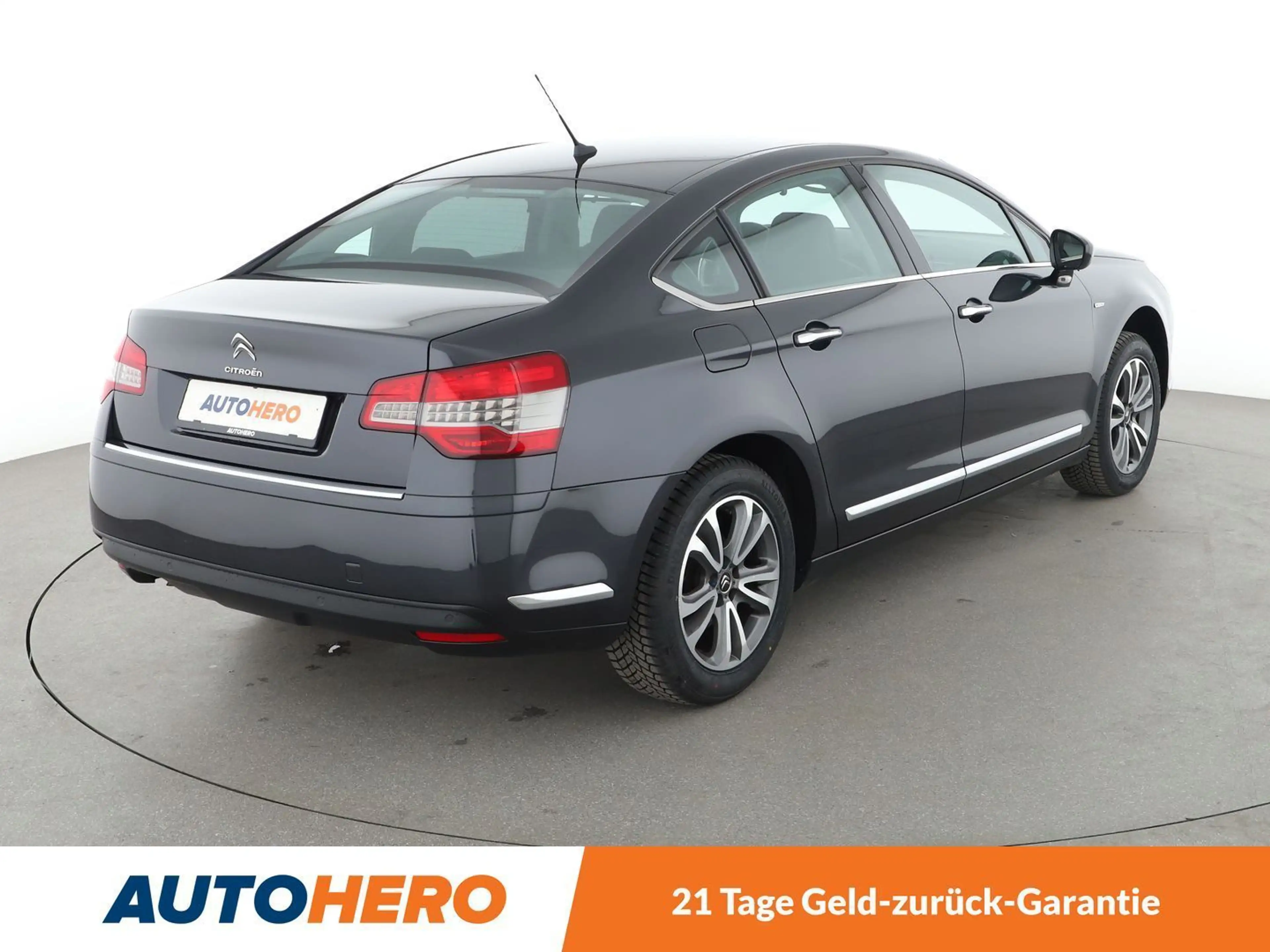 Citroen C5 2.0 Blue-HDi Exclusive *BI-XENON*TEMPO*PDC*SHZ* — photo 6