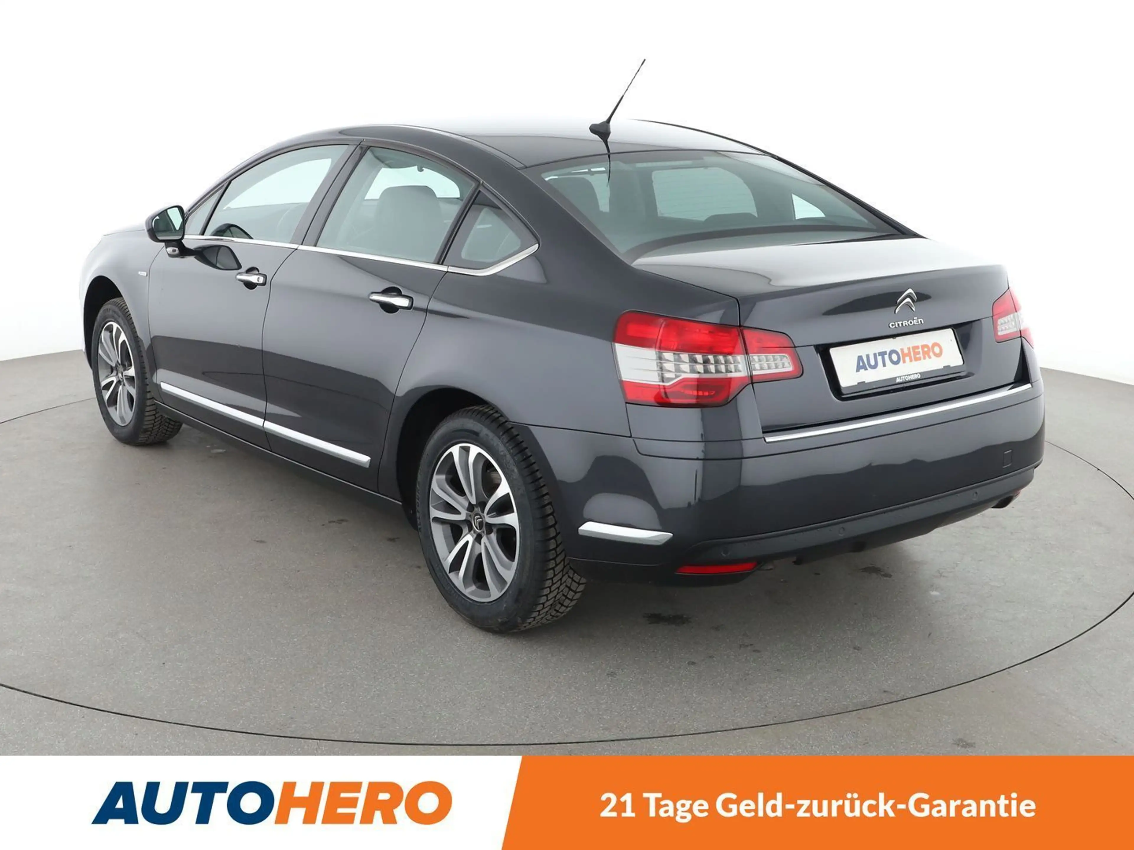 Citroen C5 2.0 Blue-HDi Exclusive *BI-XENON*TEMPO*PDC*SHZ* — photo 4