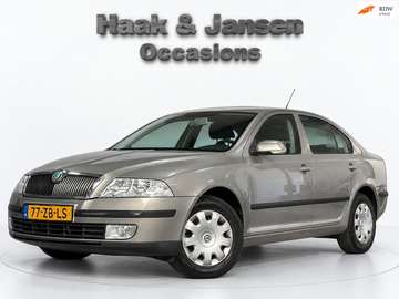1.6 Ambiente - Cruise - Airco - Radio