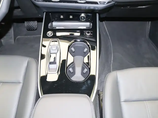Audi A5 view 10