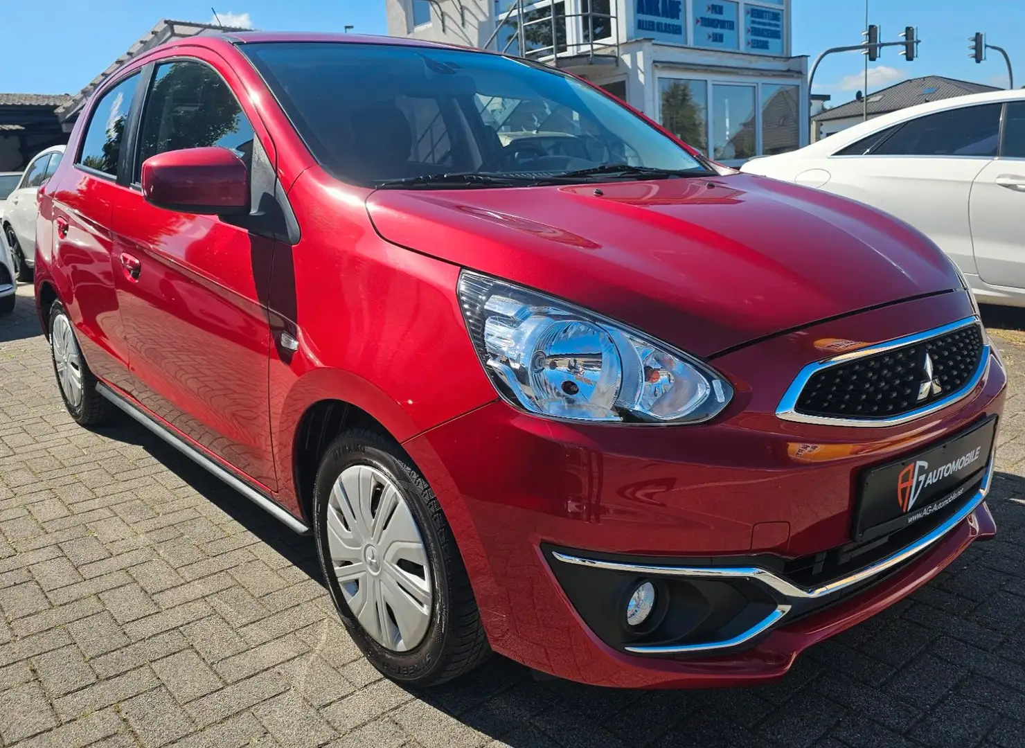 Mitsubishi Space Star Edition 100+ Rot - 1