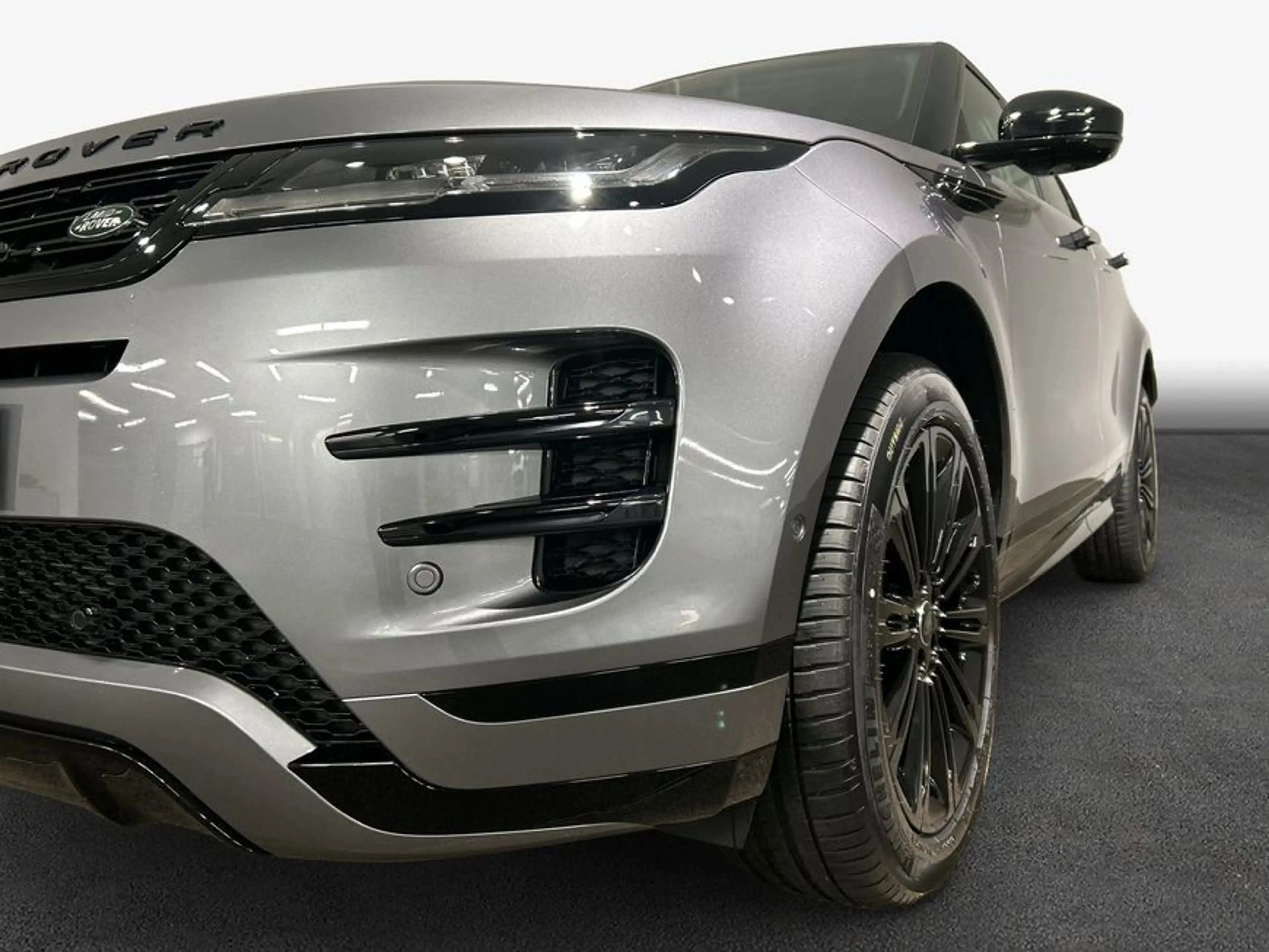Land Rover Range Rover Evoque P270e Dynamic SE — photo 12