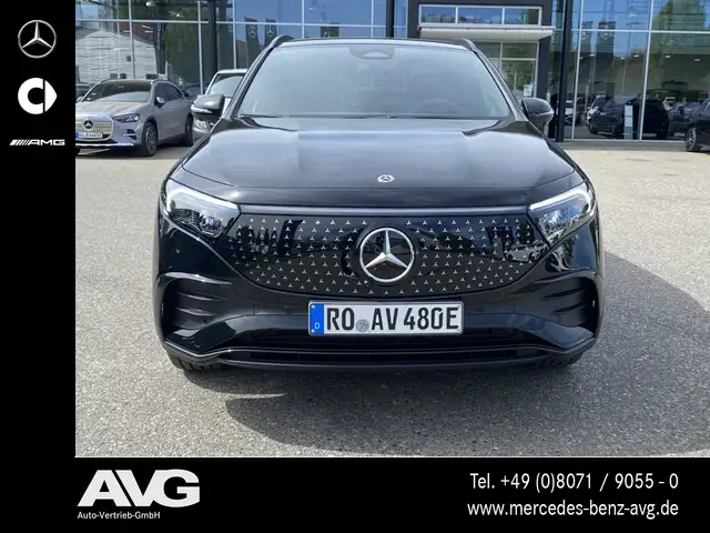 Mercedes-Benz 250 view 2