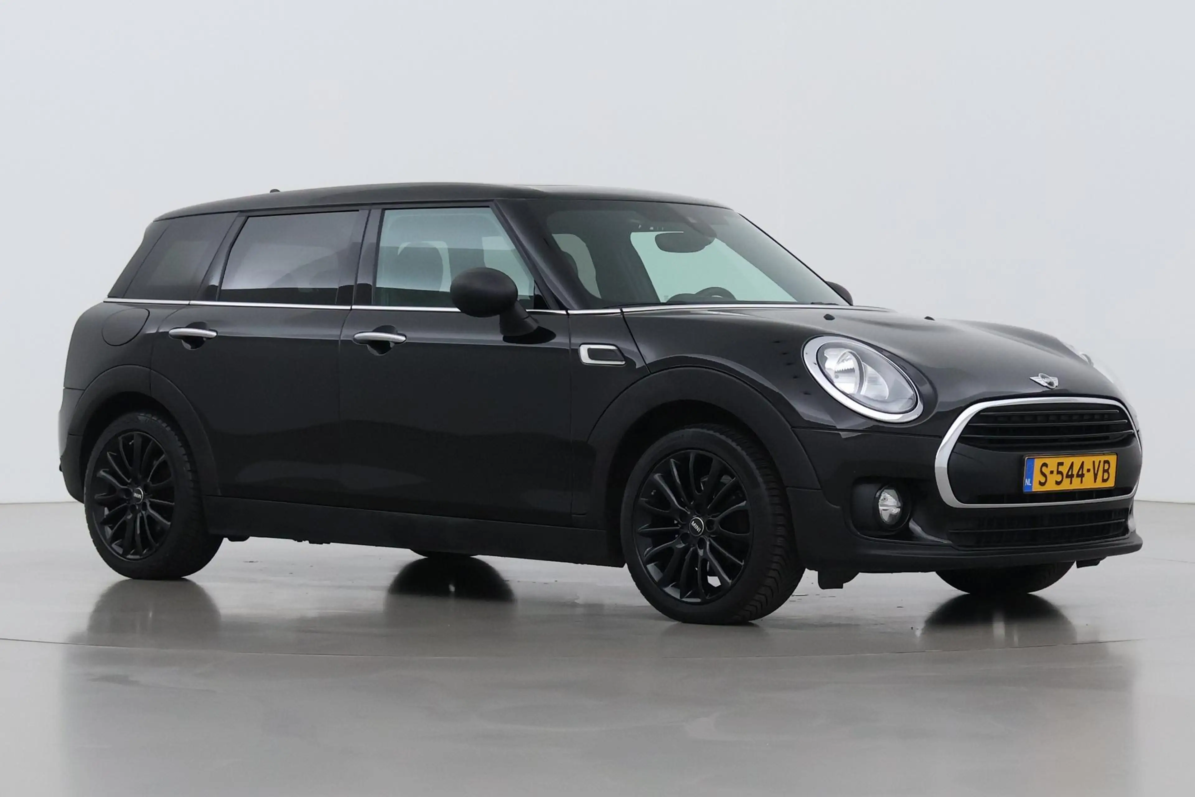 MINI One D Clubman 1.5 Chili Serious Business | Panoramadak | Automaa — photo 48