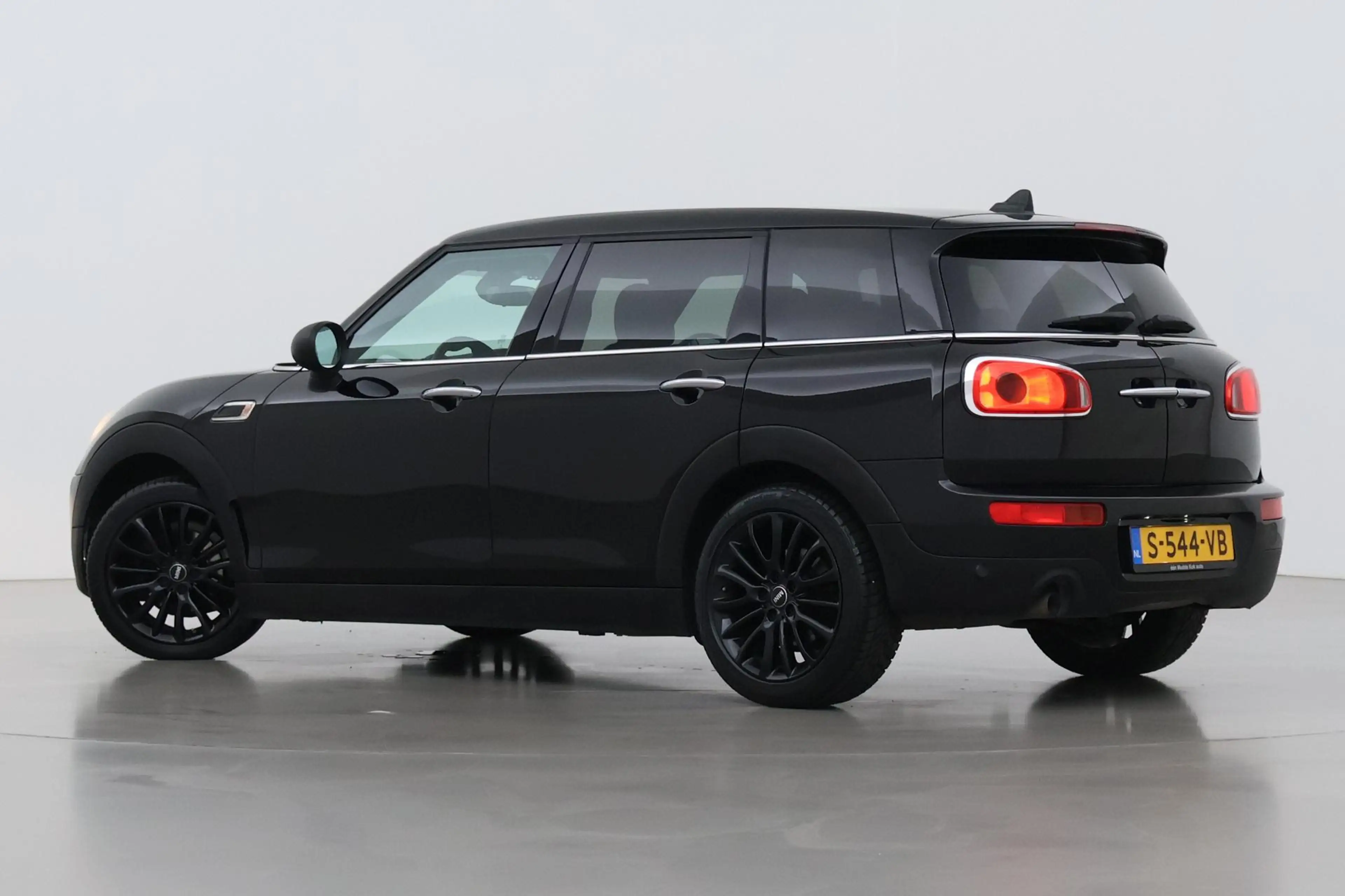 MINI One D Clubman 1.5 Chili Serious Business | Panoramadak | Automaa — photo 2