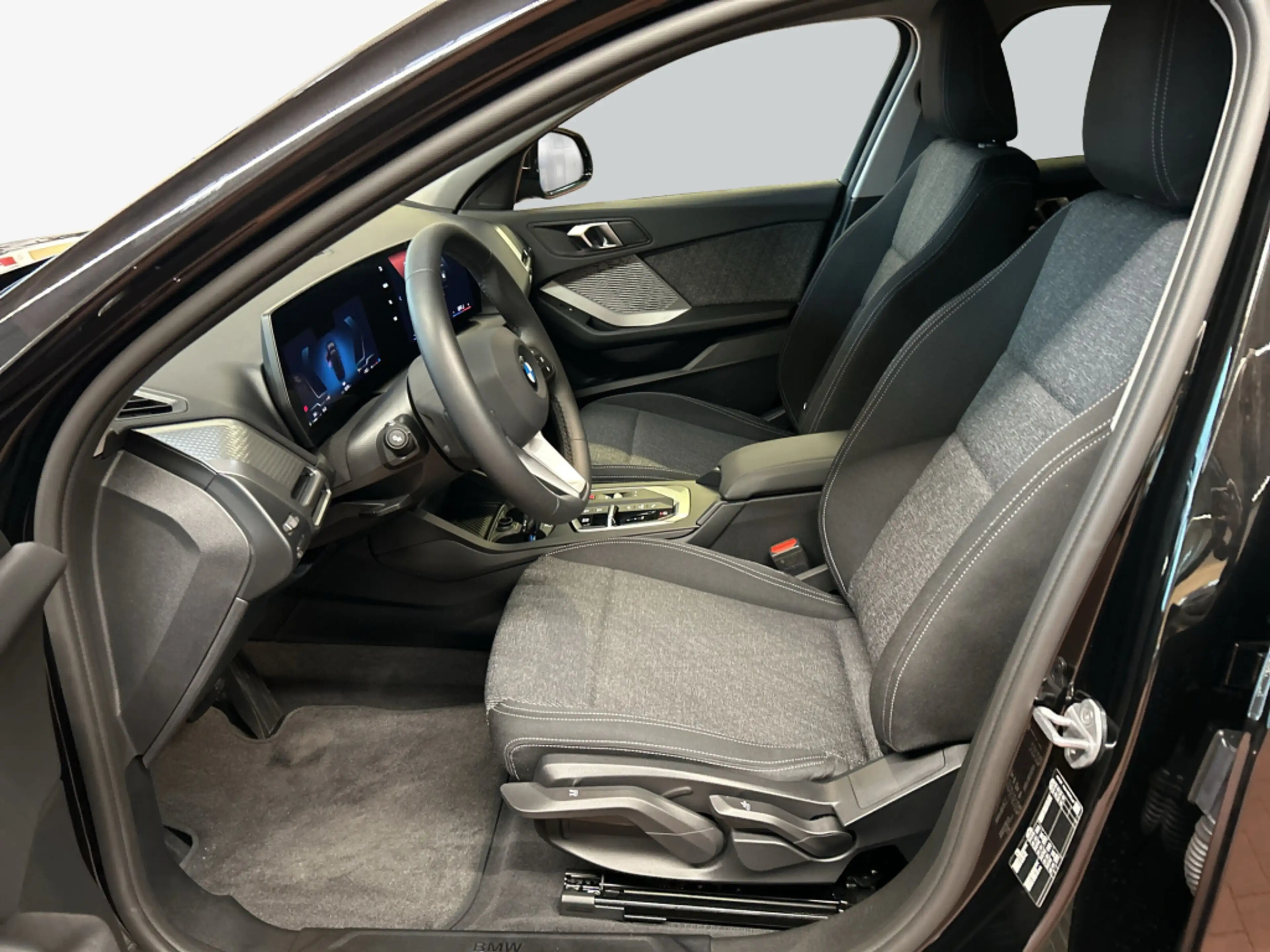 BMW 120 i Aut. *AHK*SHZ* — photo 11