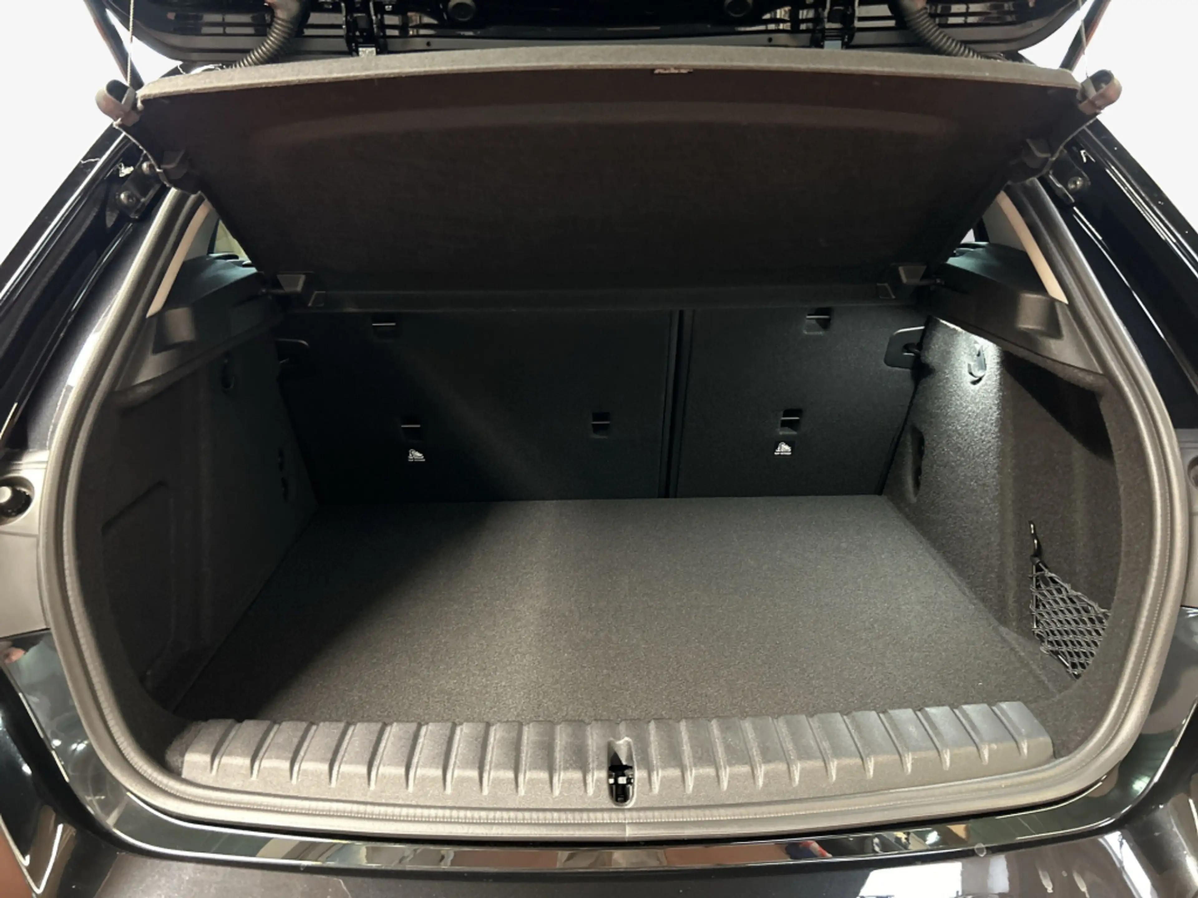 BMW 120 i Aut. *AHK*SHZ* — photo 10