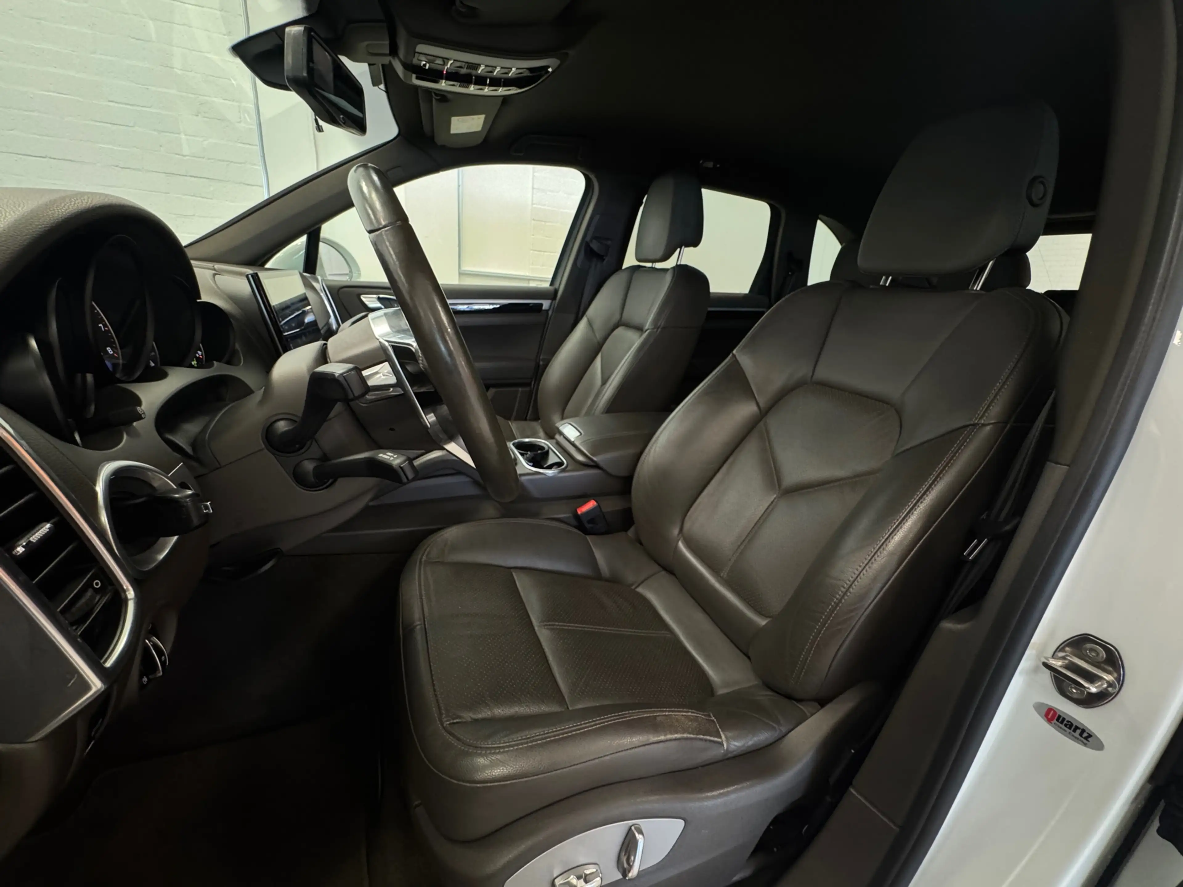Porsche Cayenne 3.0 S E-Hybrid Platinum Edition 100% Onderhouden 1 — photo 11