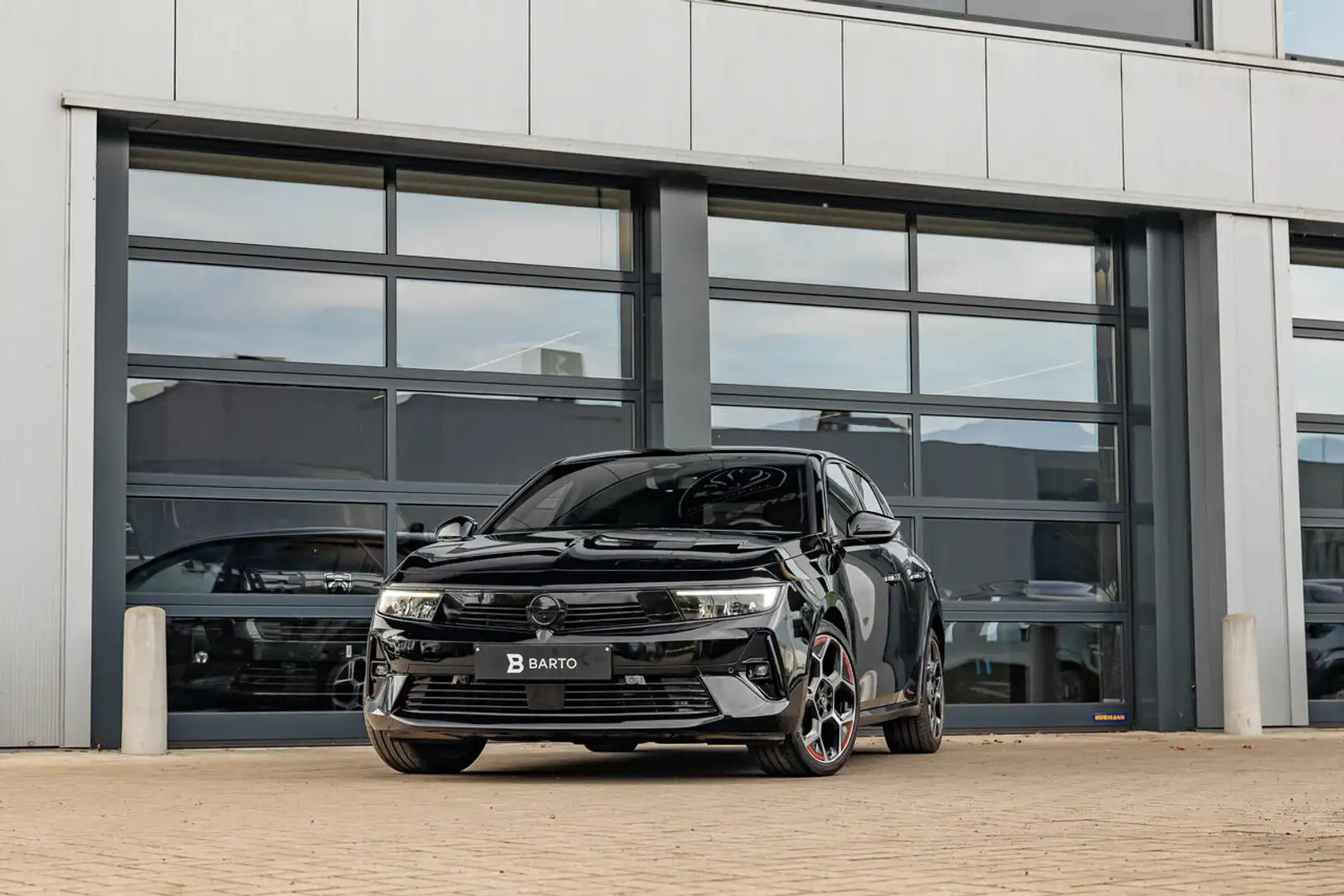 Opel Astra Plugin Hybrid 180pk | GS | 360° Camera | Zetelv... Siyah - 1