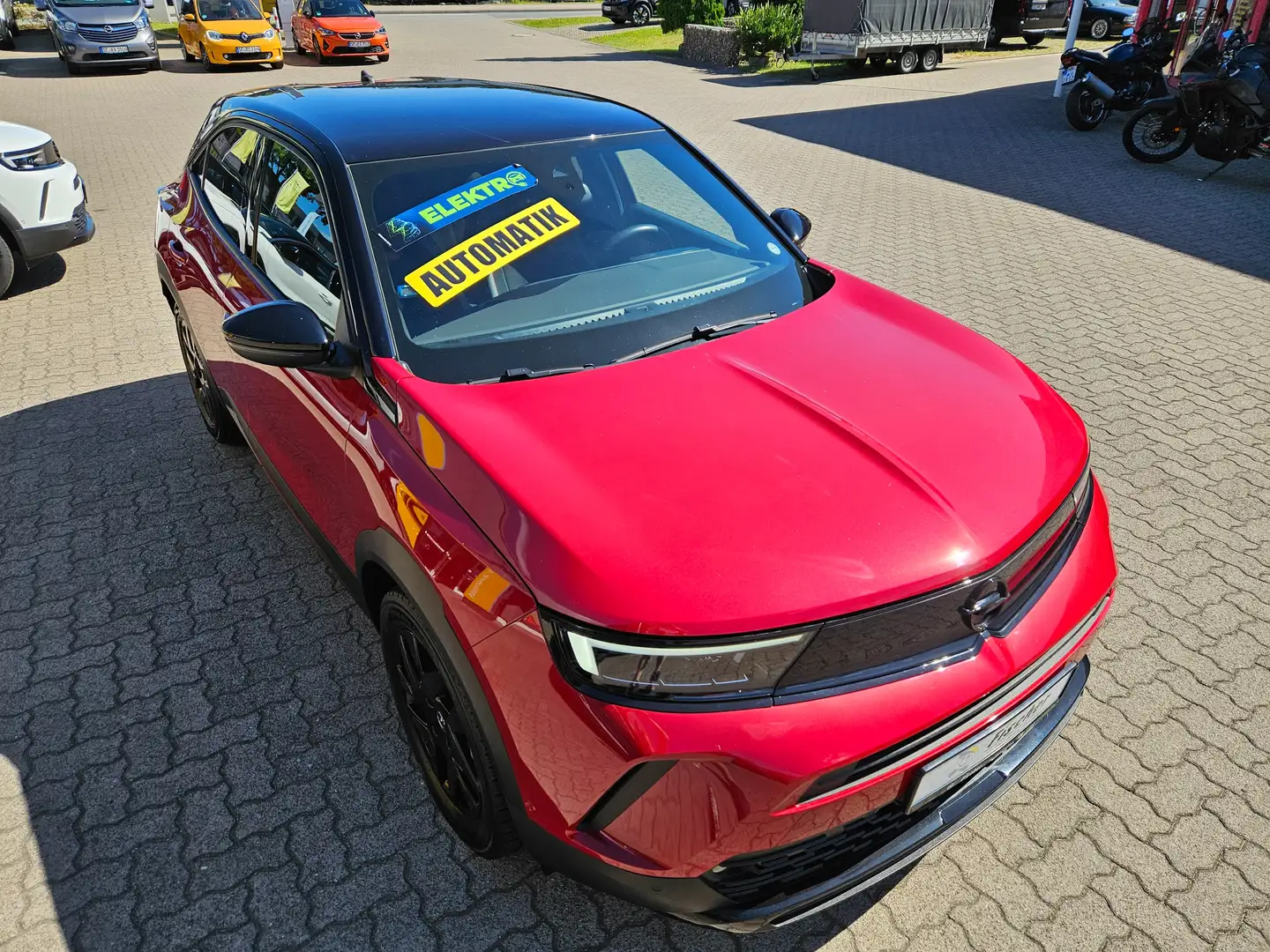 Opel Mokka e GS Line  Allwetterreifen / Winter Paket / Navi Rot - 1
