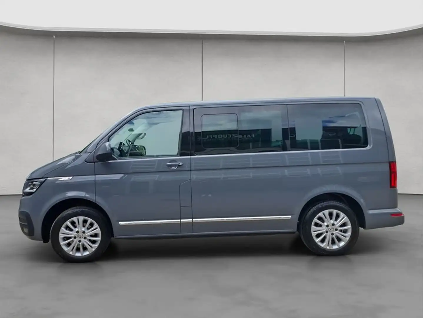 Volkswagen T6.1 Multivan T6.1 Multivan DSG Generation Six NAVI AHK STANDH Grau - 2