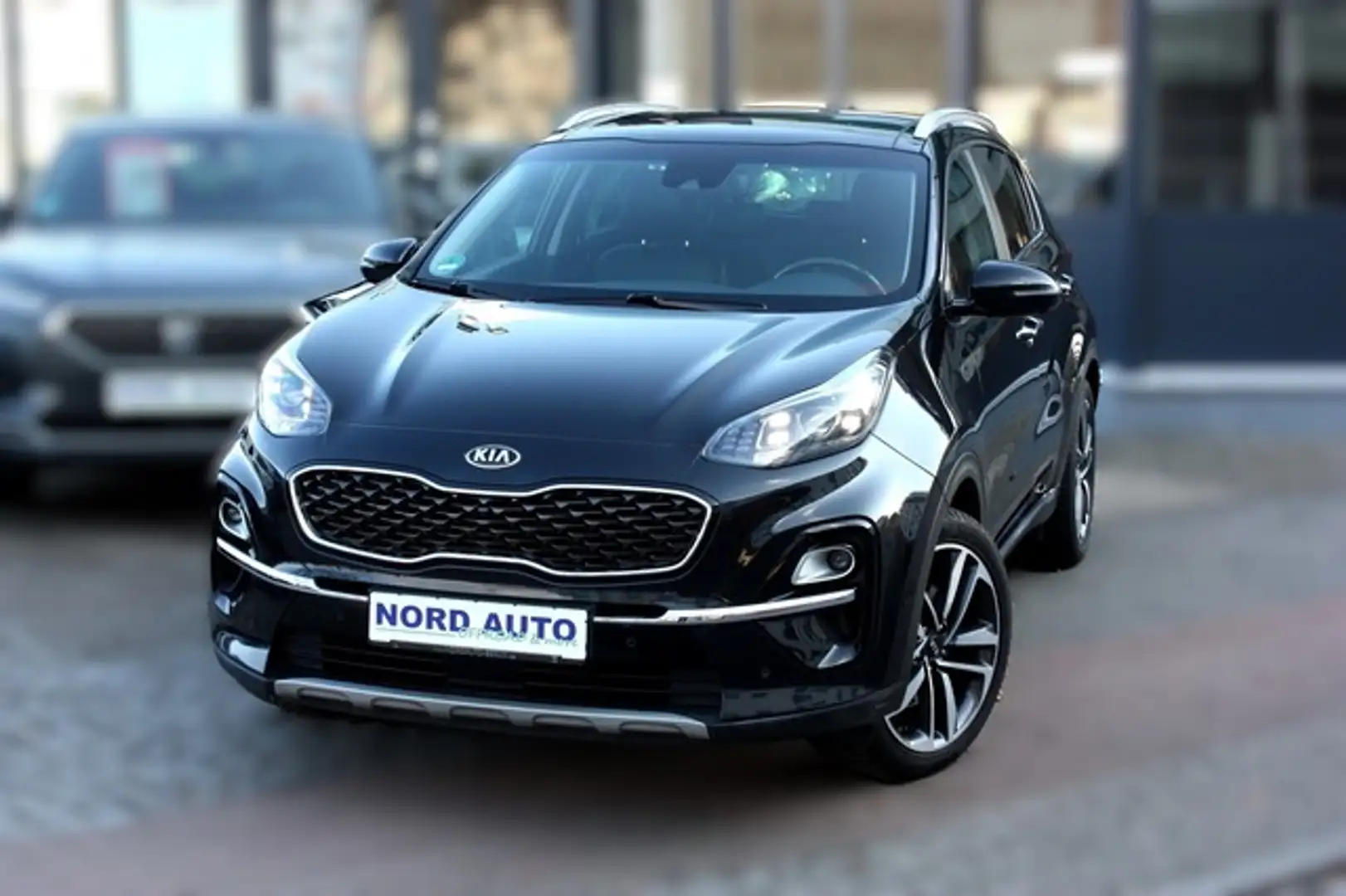Kia Sportage 2.0 CRDi PLATINUM 4x4 Leder/Navi/PANO. Noir - 1