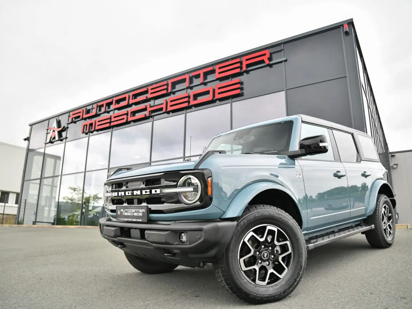 Ford Bronco 2.7 EcoBoost 4x4 Outer Banks* Vollleder* Blau - 1