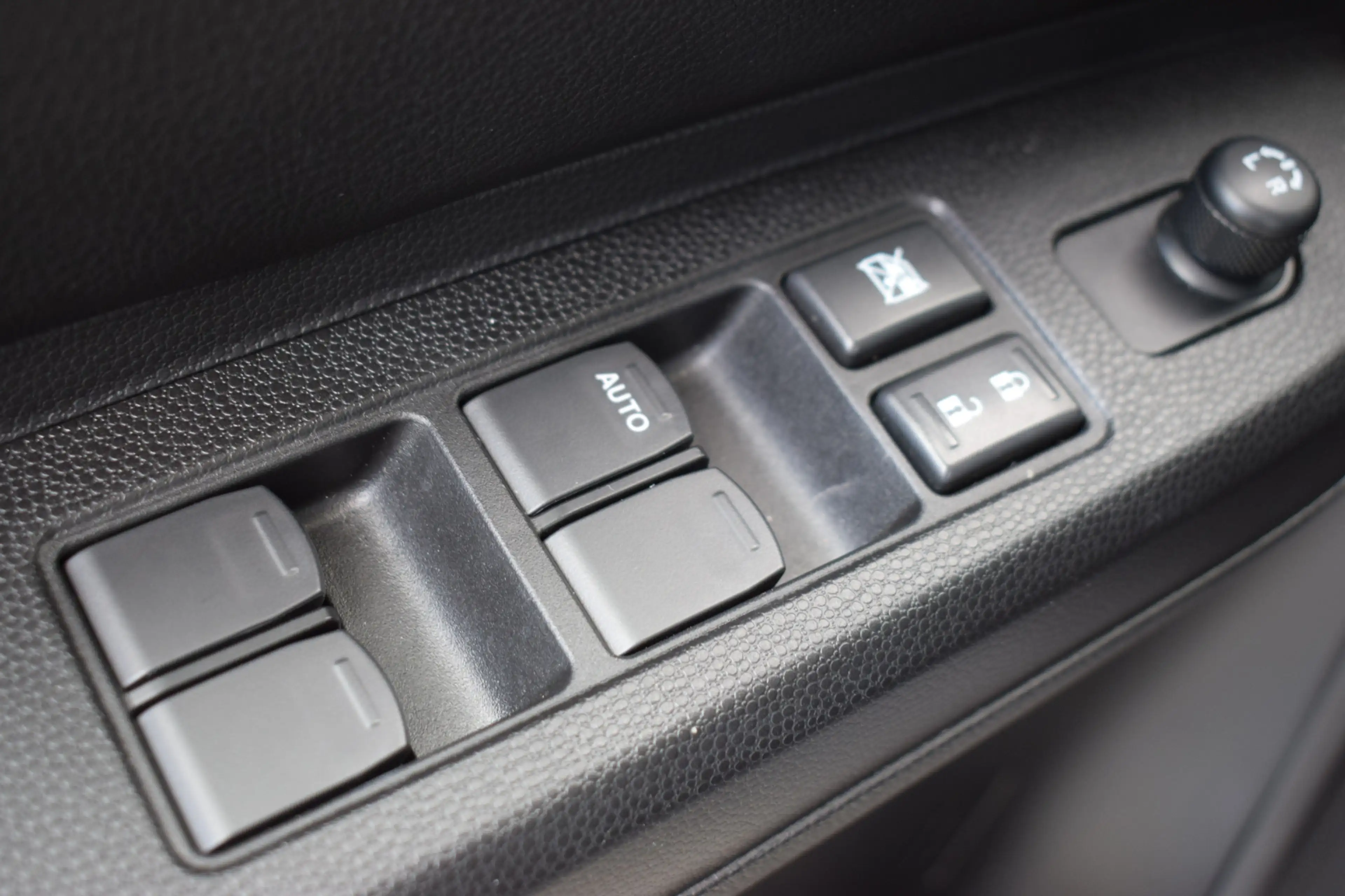 Suzuki Ignis 1.2 Smart Hybrid Style | Navigatie | Stoelverwarmi — photo 13