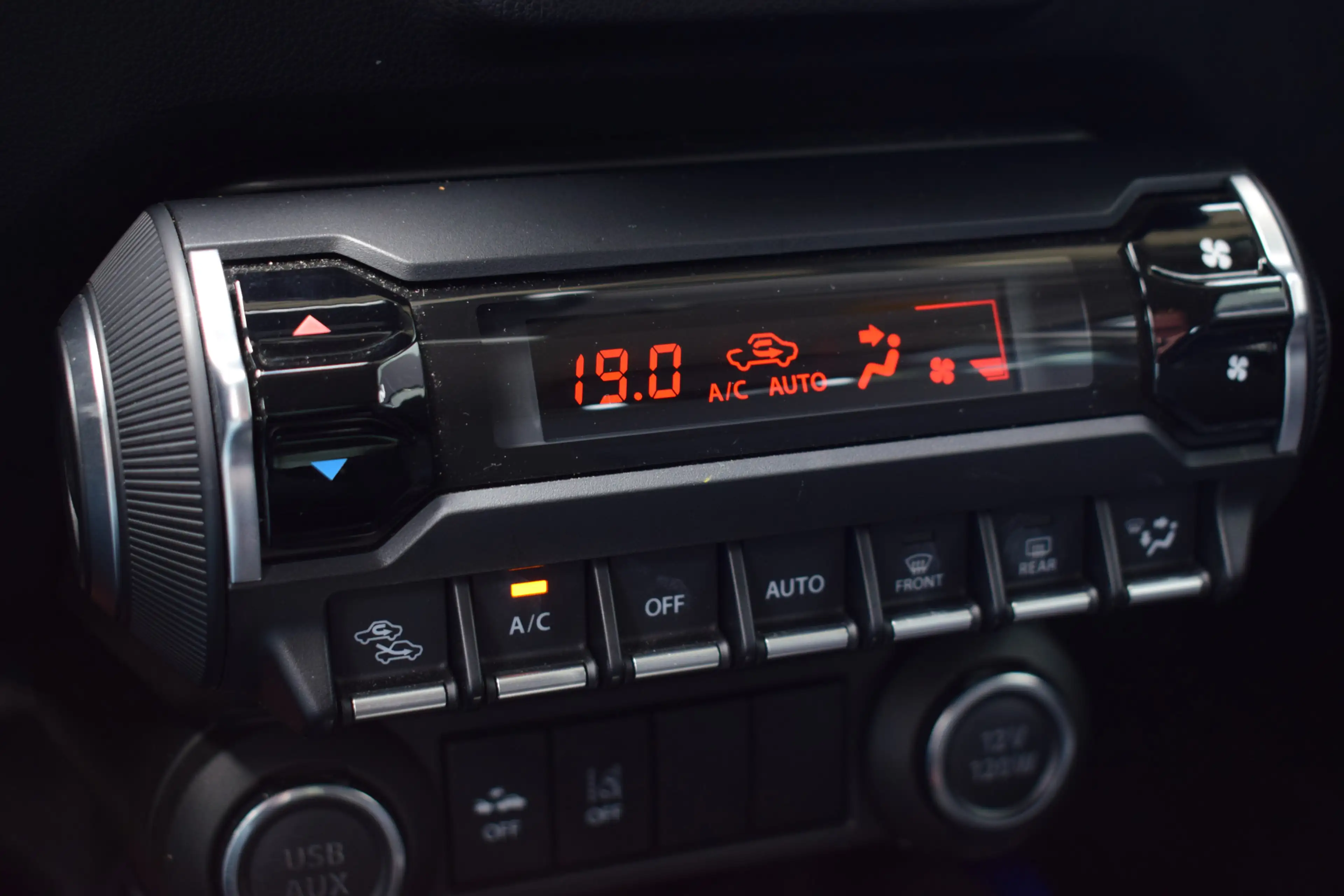 Suzuki Ignis 1.2 Smart Hybrid Style | Navigatie | Stoelverwarmi — photo 20