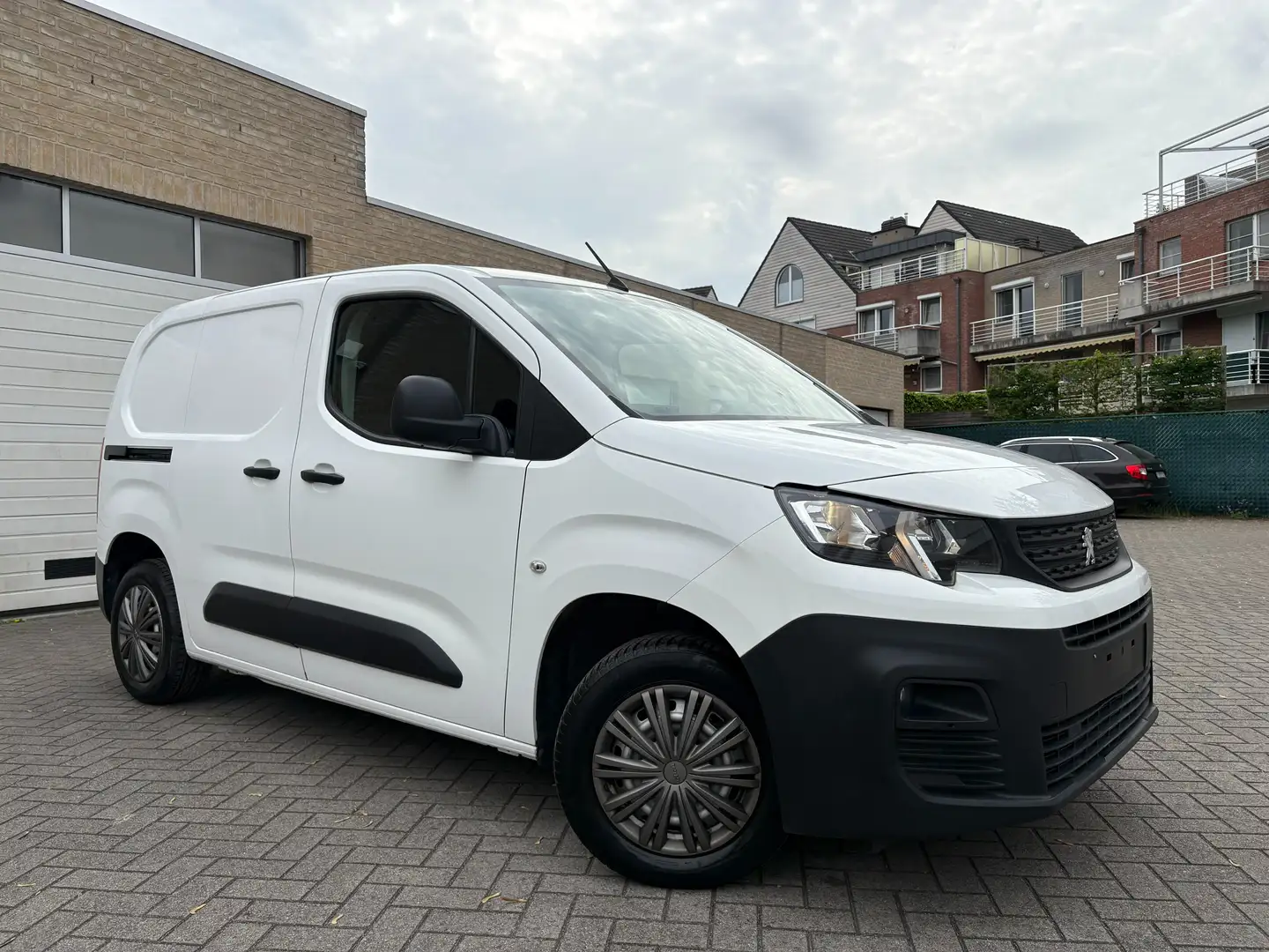 Peugeot Partner 1.5 BlueHDi L1 / 12 Maanden Garantie Blanco - 1