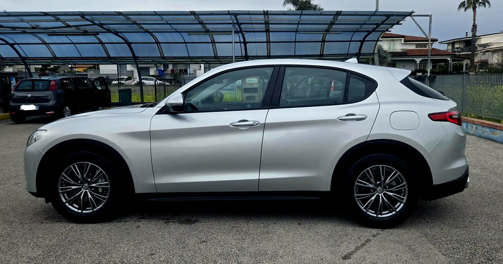 Alfa Romeo Stelvio 2.2 t Business rwd 180cv auto - 2