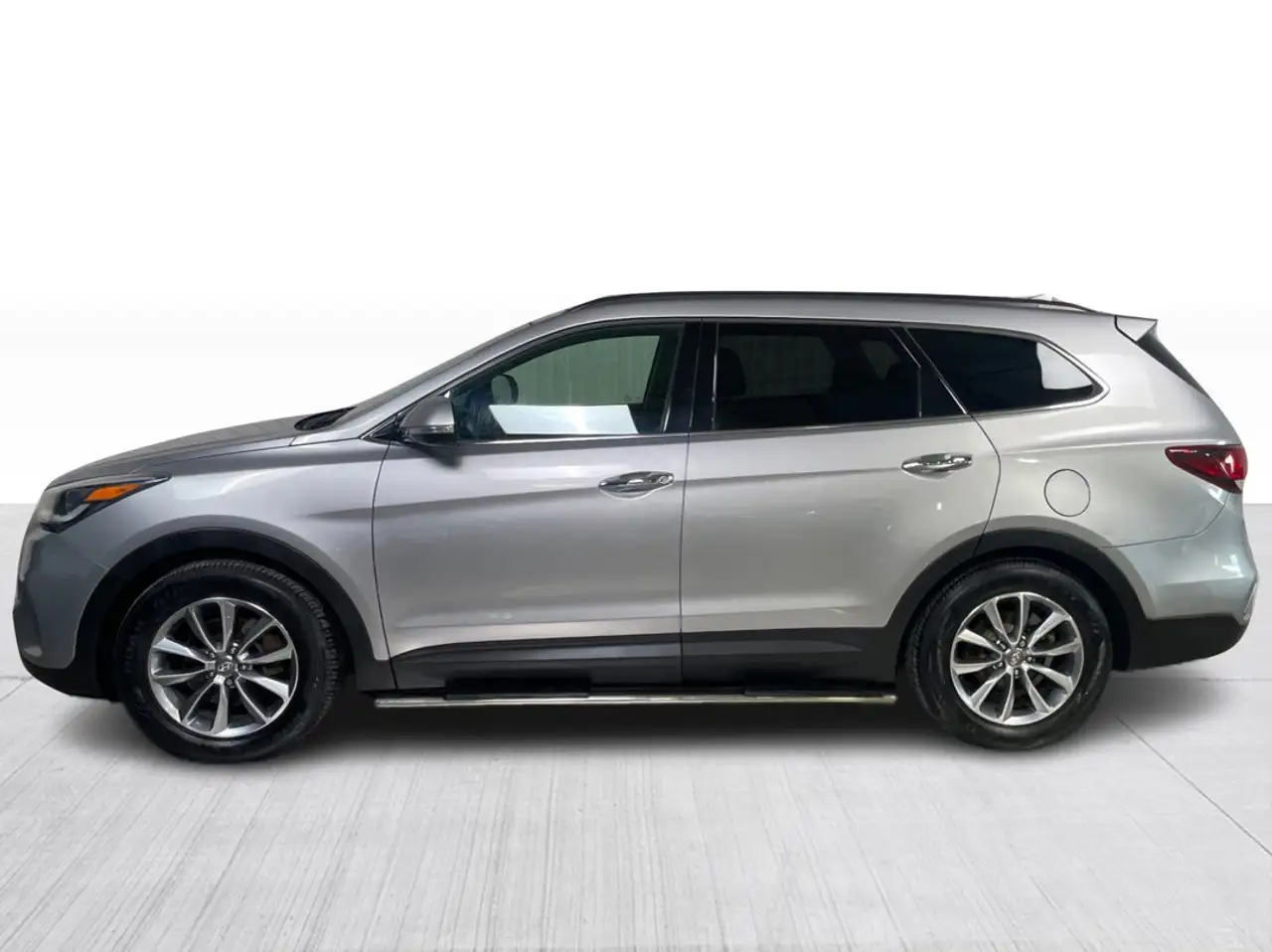 Hyundai SANTA FE photo Hyundai SANTA FE