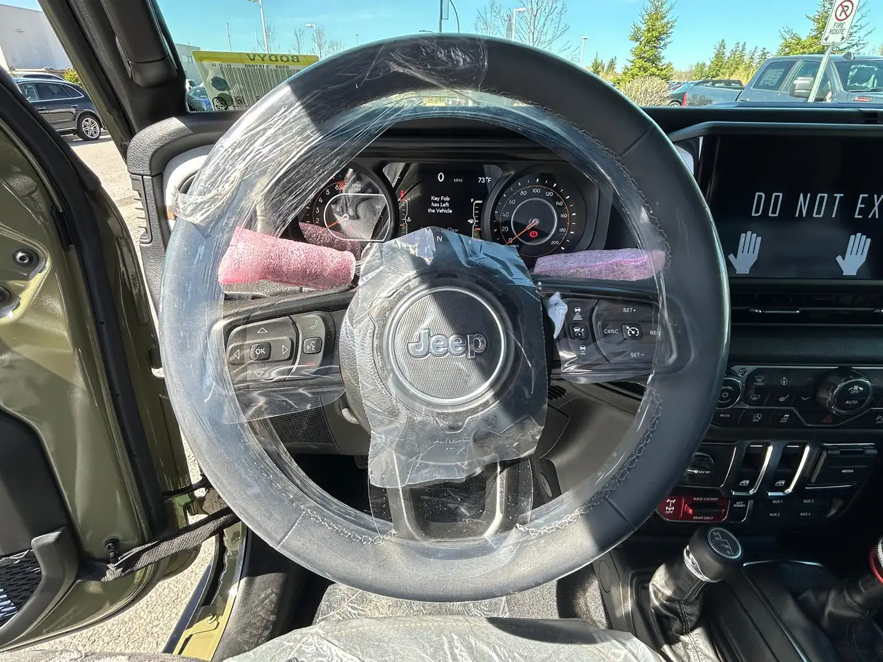 Jeep Wrangler снимка Jeep Wrangler