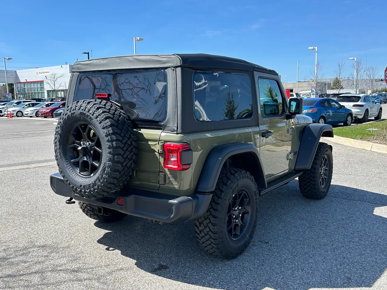 Jeep Wrangler снимка Jeep Wrangler