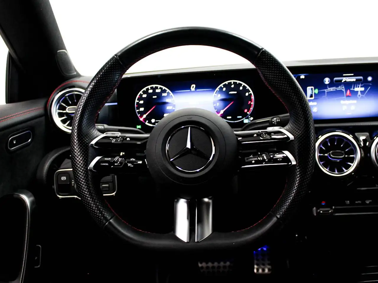 Mercedes-Benz CLA Shooting Brake AMG Line Premium auto NIGHT PACK, миниатюра 13
