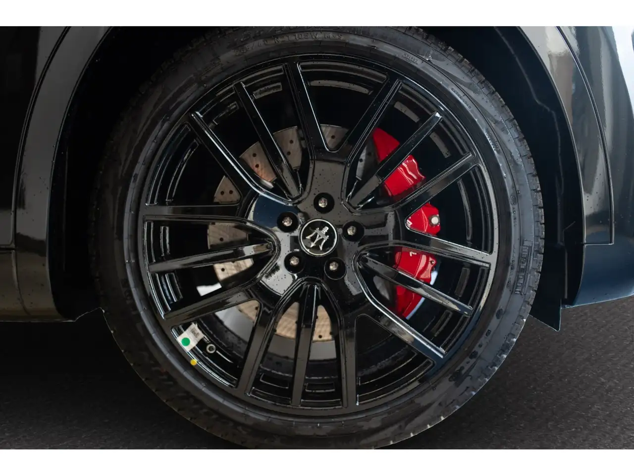 Maserati Levante 2025 — фото 10