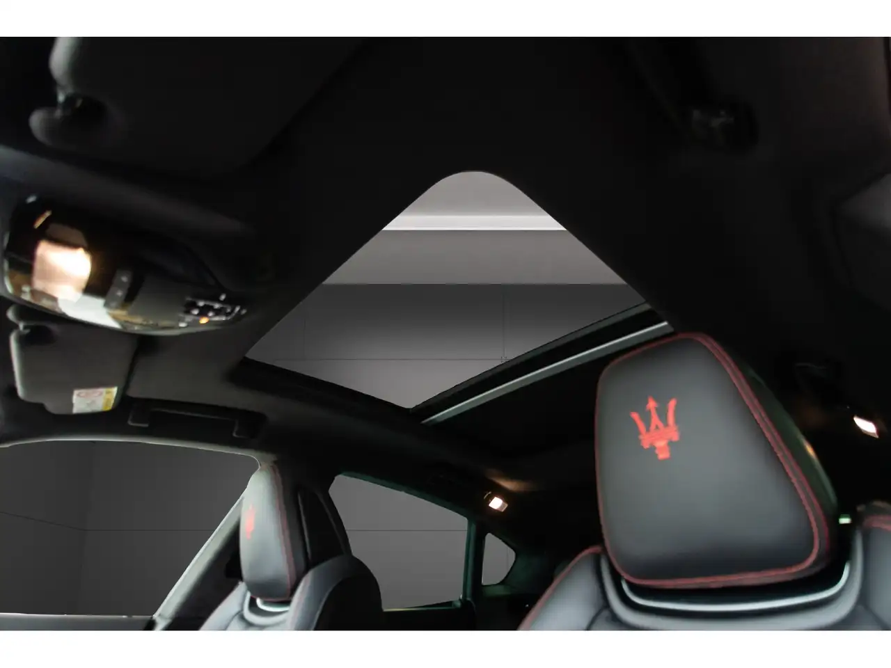Maserati Levante 2025 — фото 15