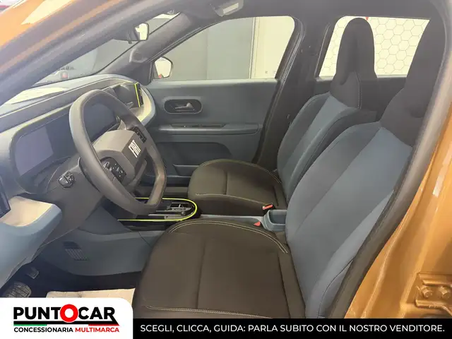 Fiat Grande Panda view 9