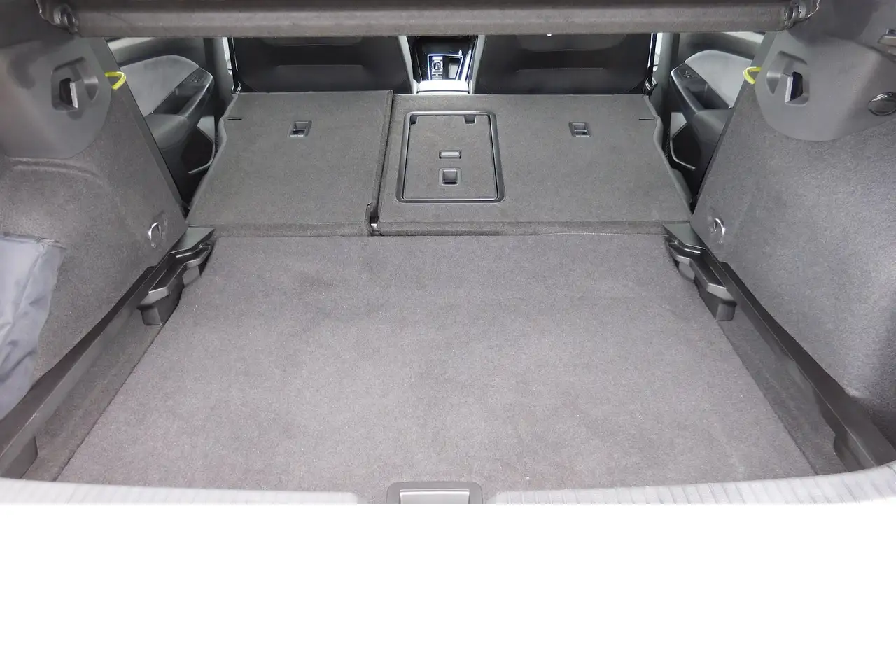 Volkswagen Golf 1.5 e TSI R-Line BMT DSG Navi Klima, миниатюра 16