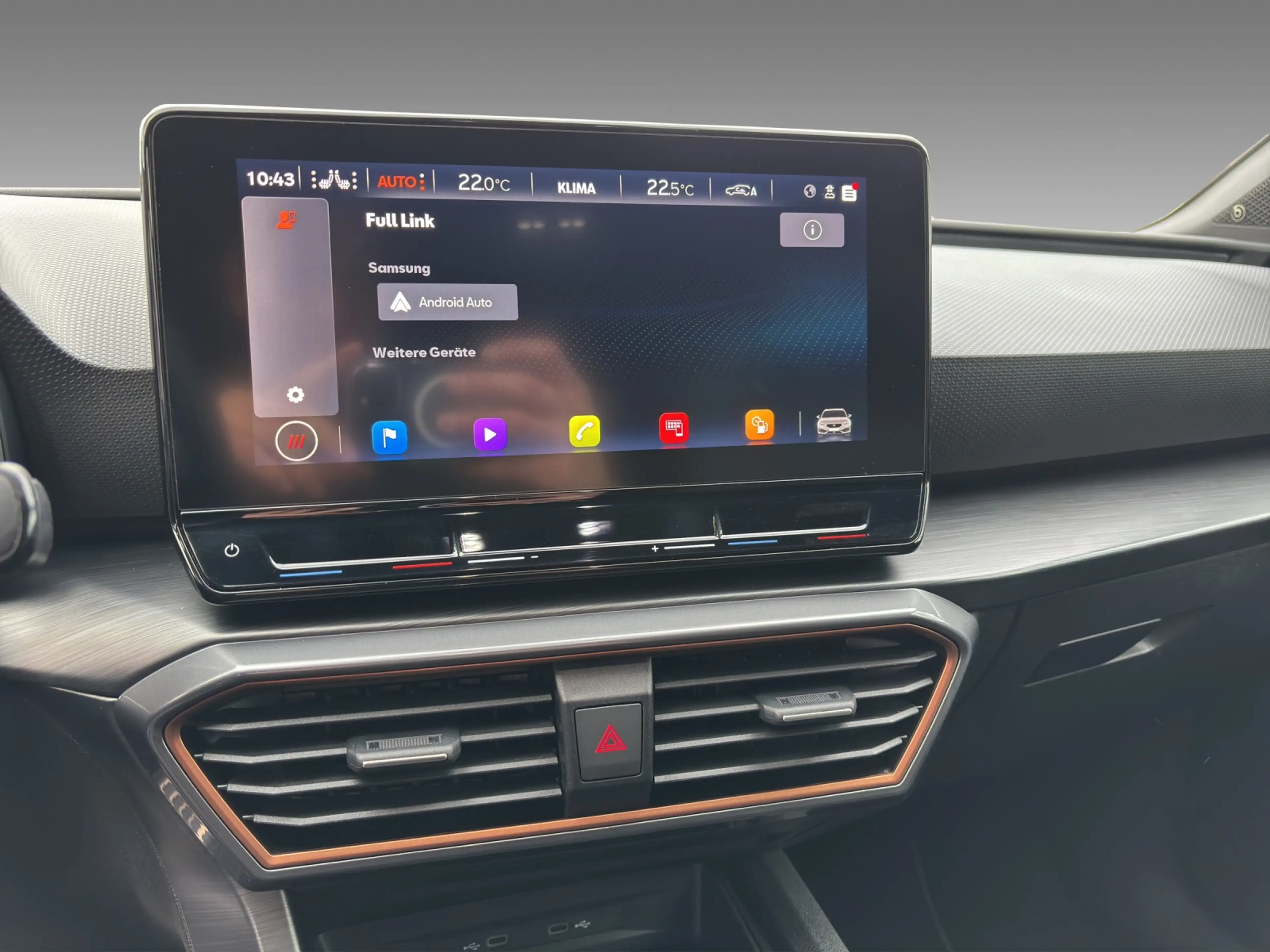 CUPRA Leon Sportstourer VZ 4Drive 19´Beats Kamera 1.Hd — photo 9