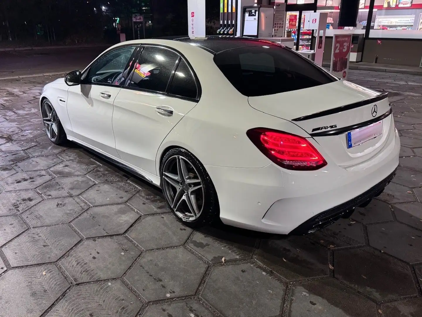 Mercedes-Benz C 63 AMG C -Klasse Lim. Pano ACC Burmester Night Blanc - 2