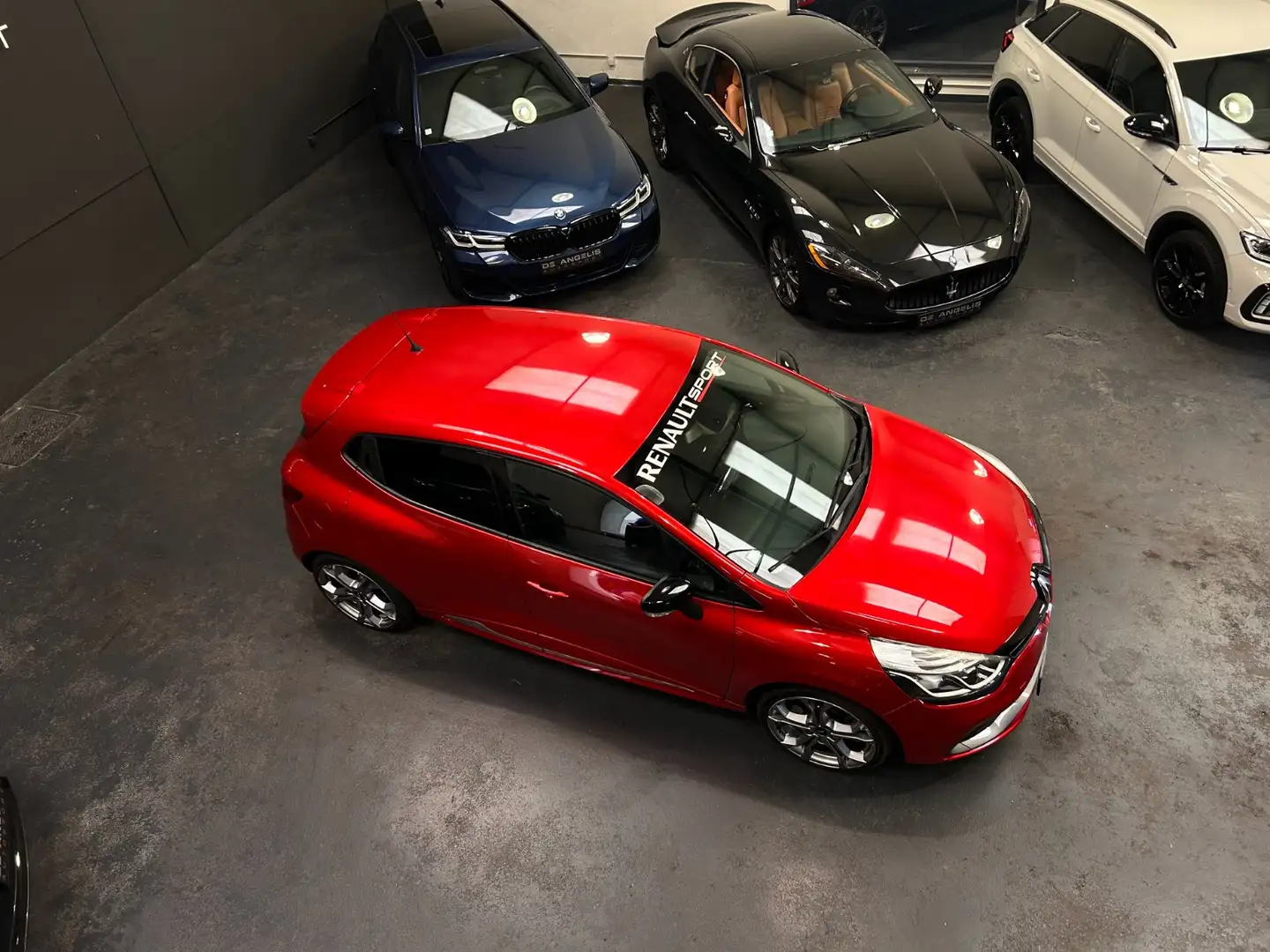 Renault Clio RS Rot - 2
