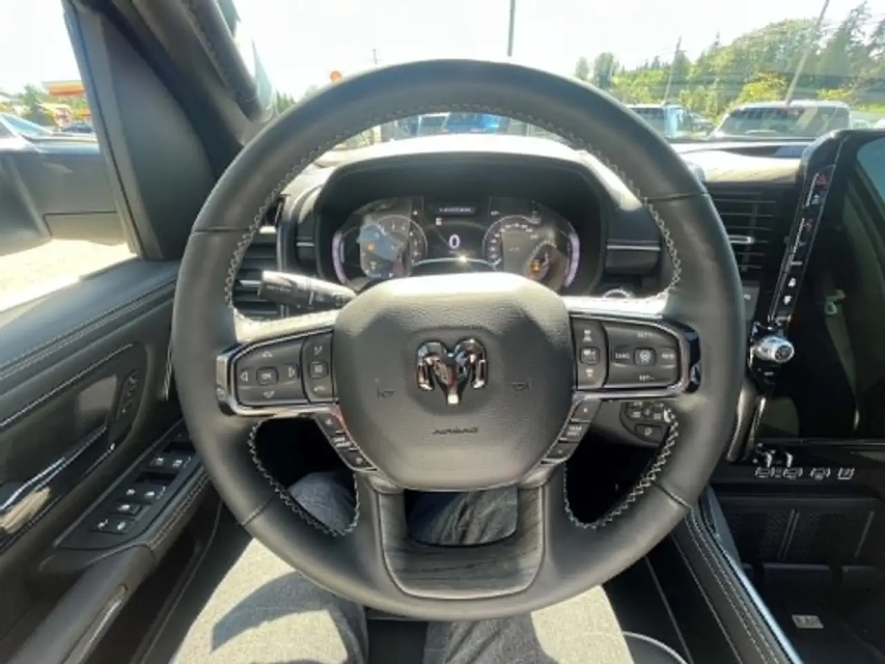 RAM 1500 fotografie RAM 1500