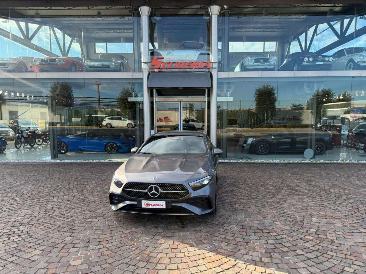 Mercedes-Benz A 200 d Automatic AMG Line Advanced Plus