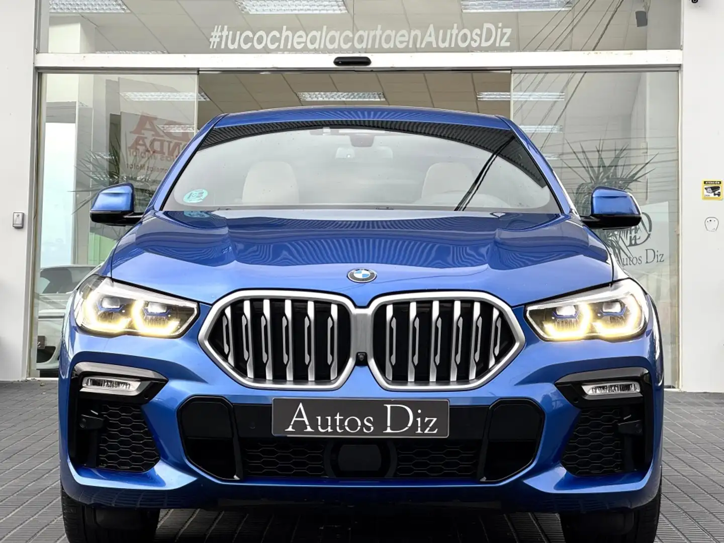 BMW X6 xDrive 30dA Bleu - 2