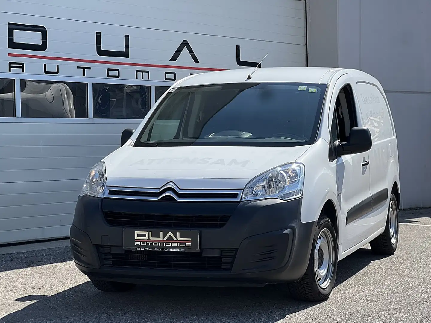 Citroen Berlingo Berlingo KW Komfort Plus M BlueHDi 100 S&S norm... Weiß - 1