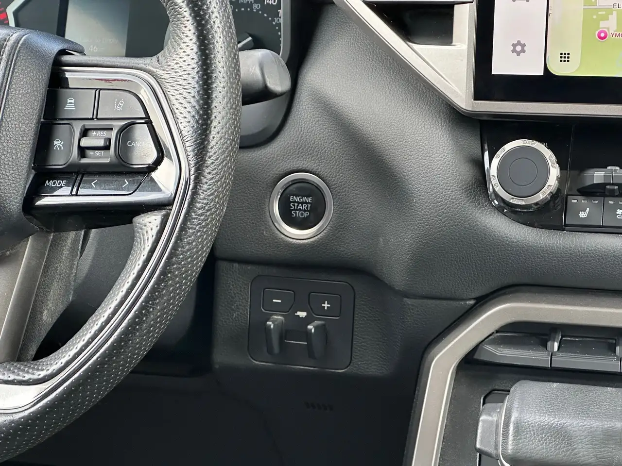 Toyota Tundra снимка Toyota Tundra