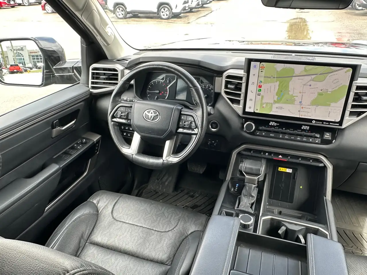 Toyota Tundra снимка Toyota Tundra